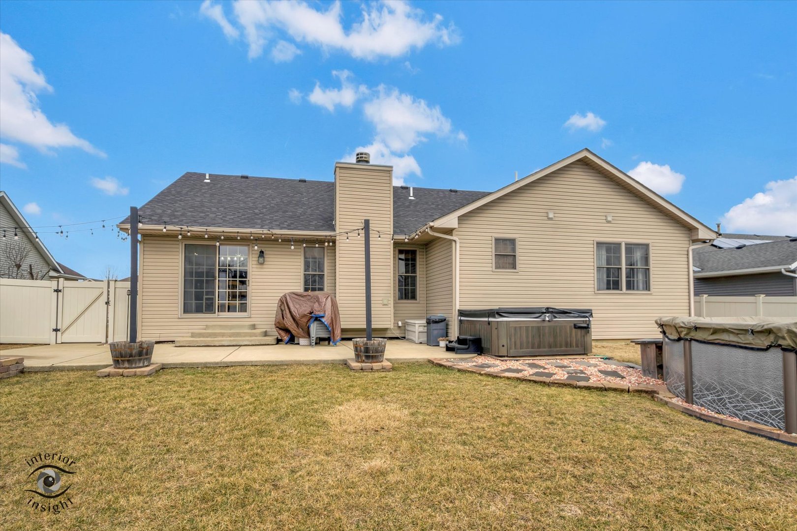 340 Centerpoint Drive S