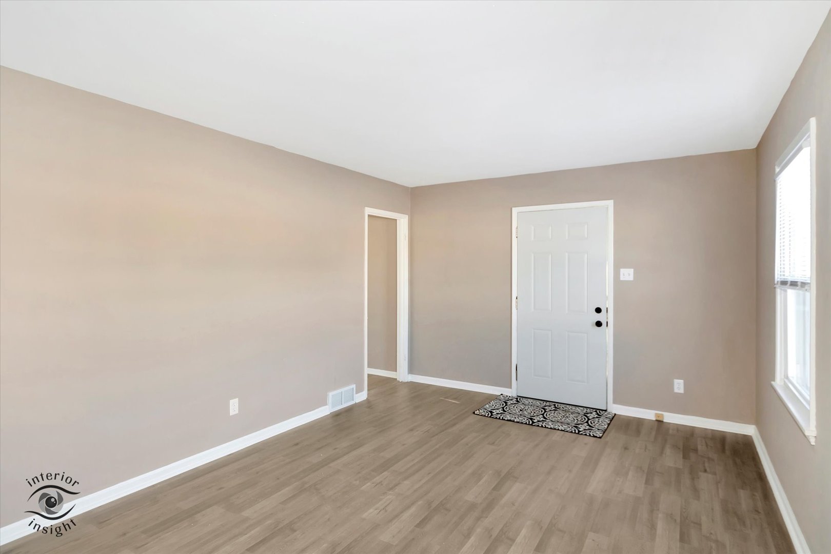 1394 Lennington Circle