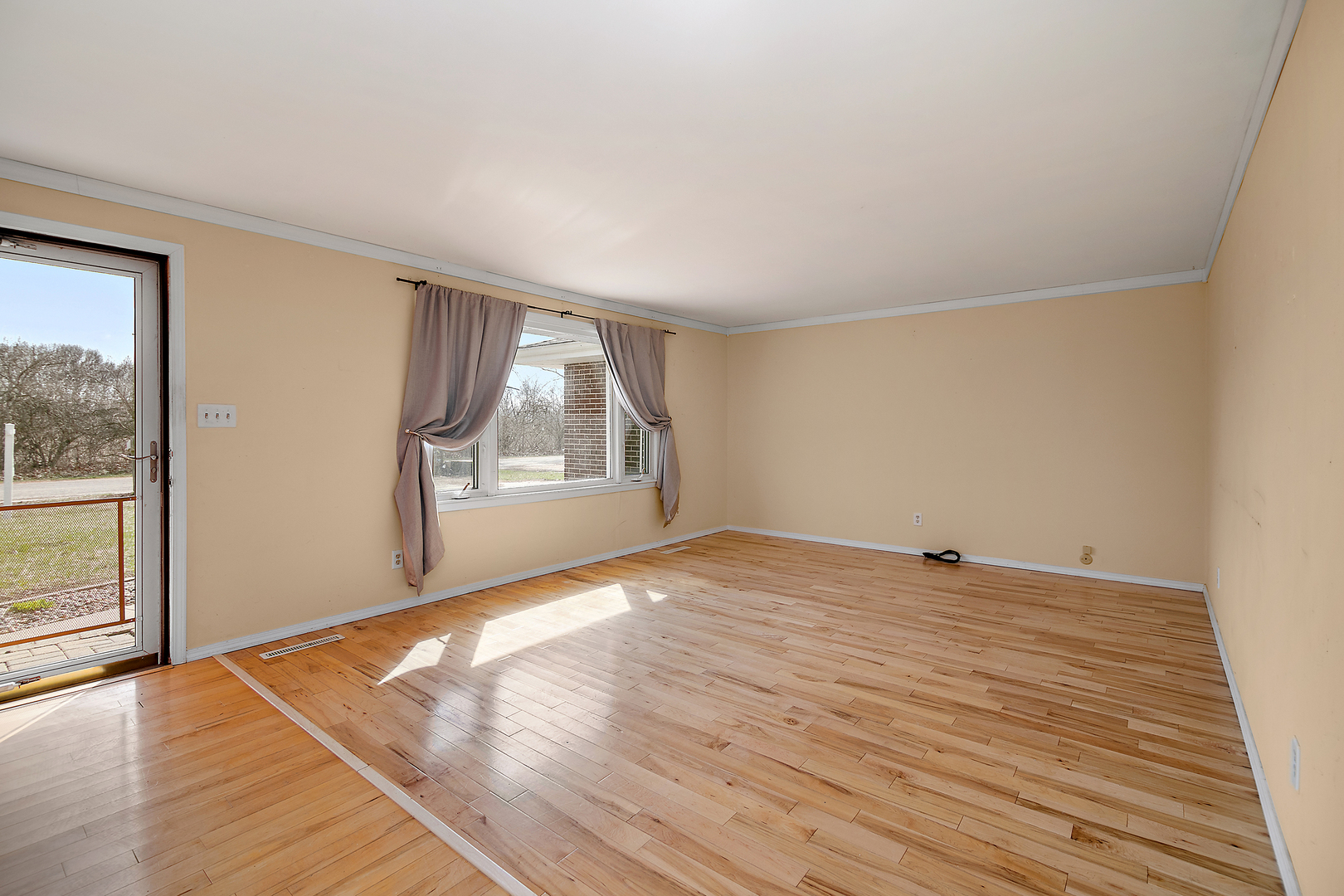 1415 N Erickson Drive
