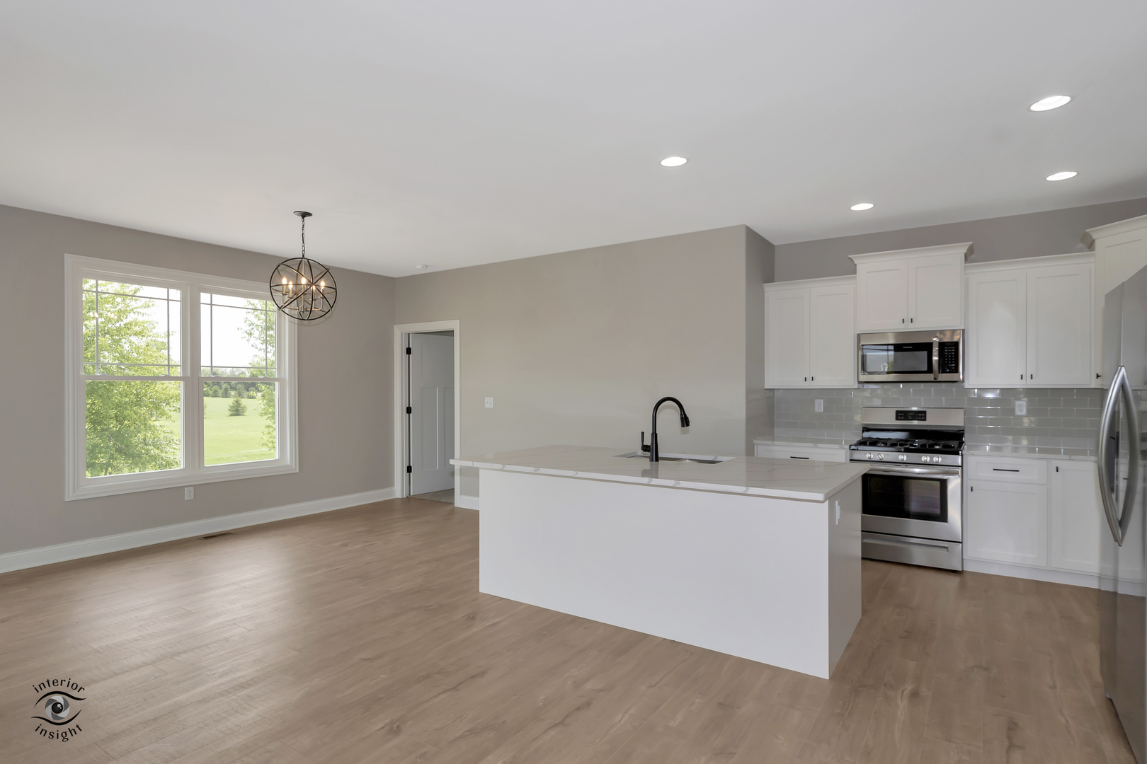 392 White Hawk Way