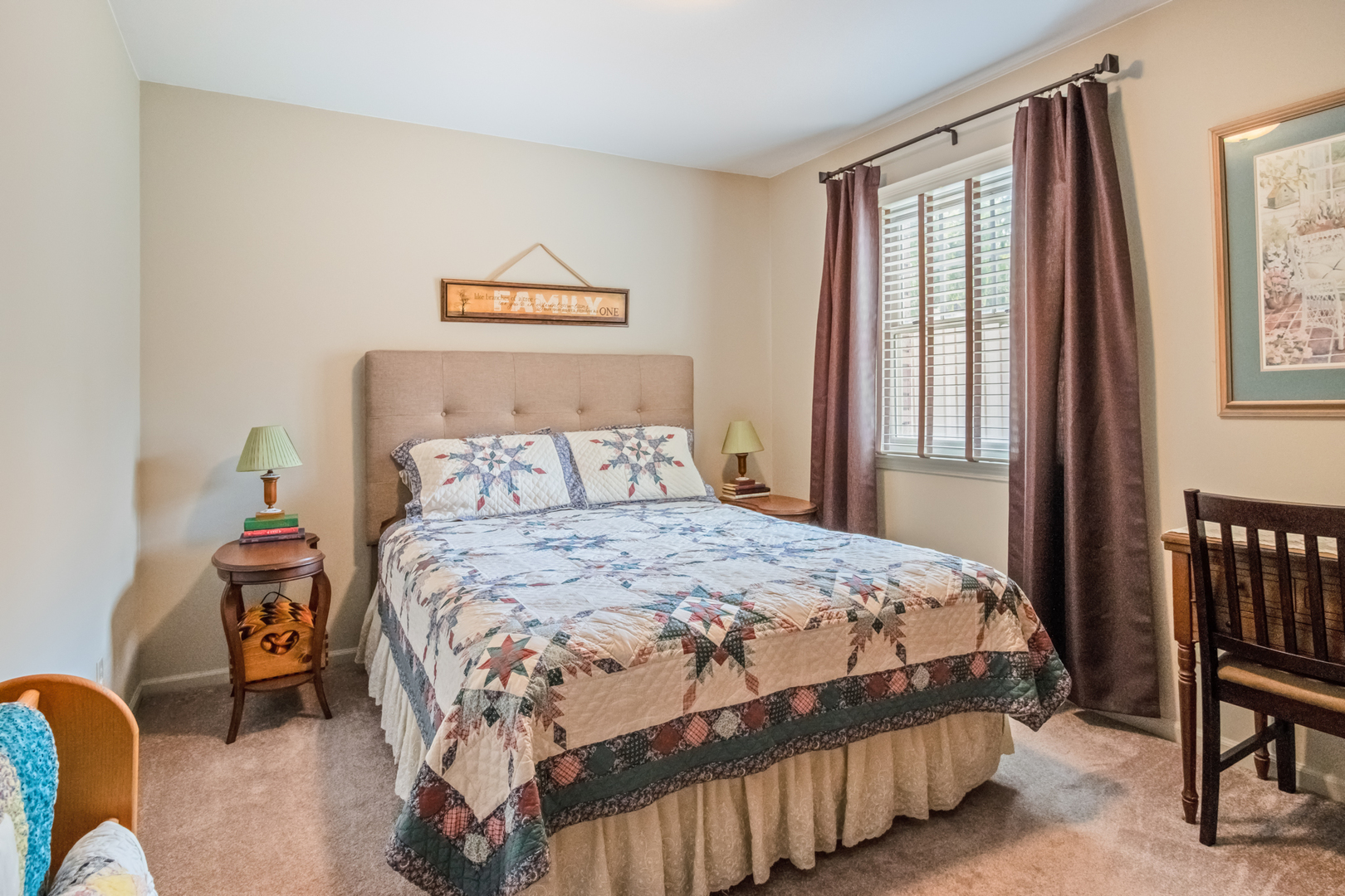 404 E Grand Drive