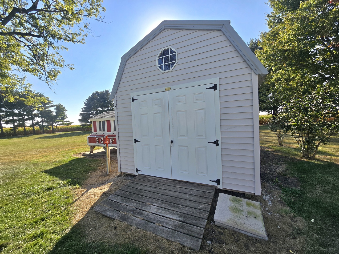 523 E 2900 N Road