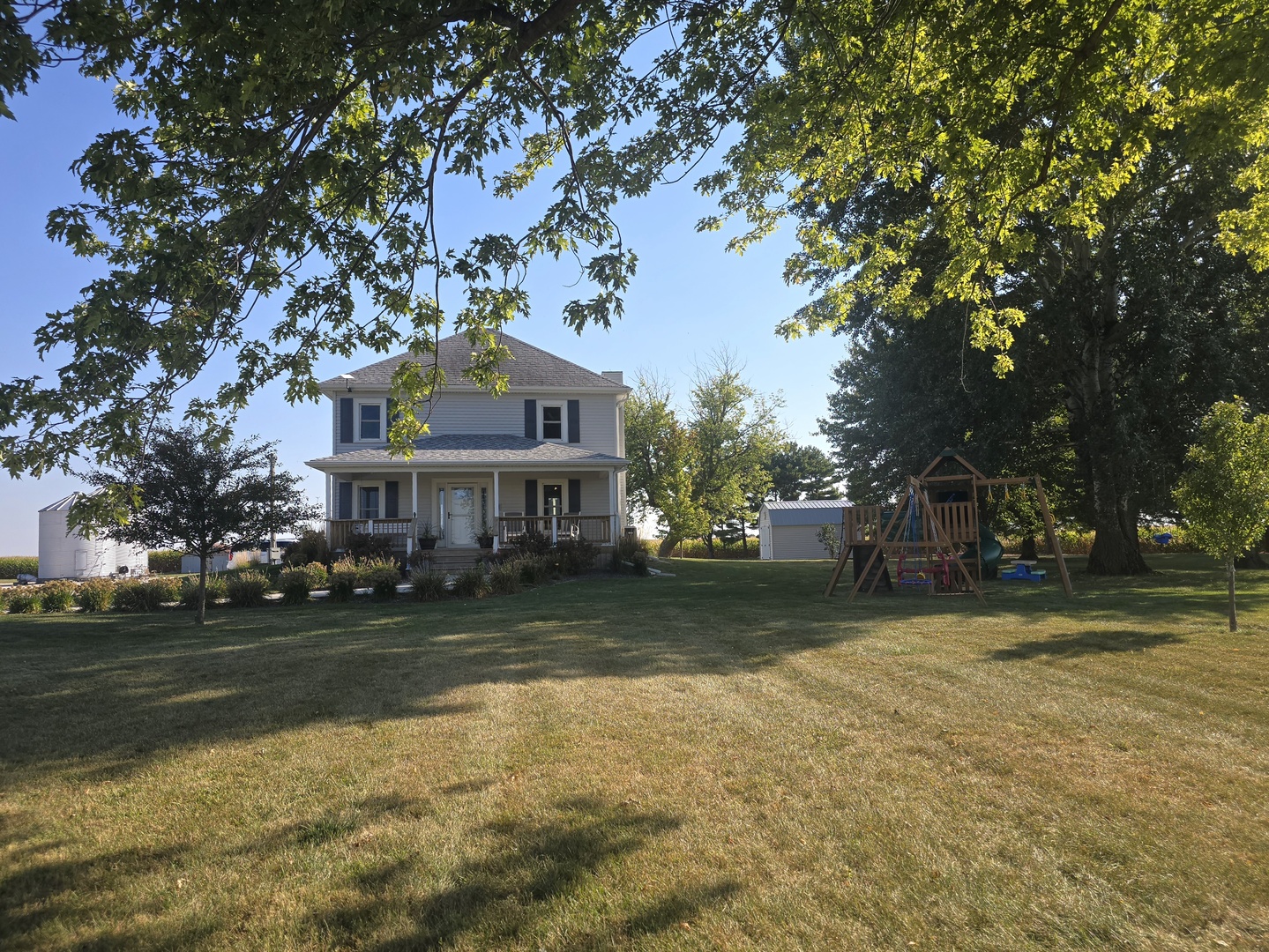 523 E 2900 N Road