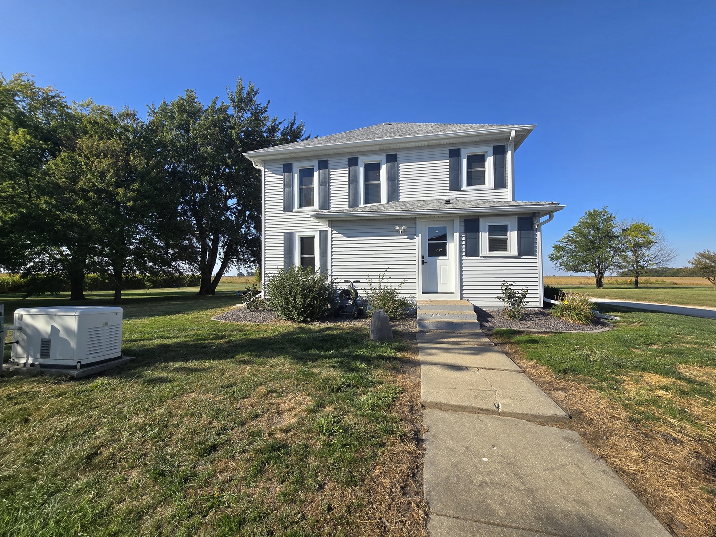 523 E 2900 N Road