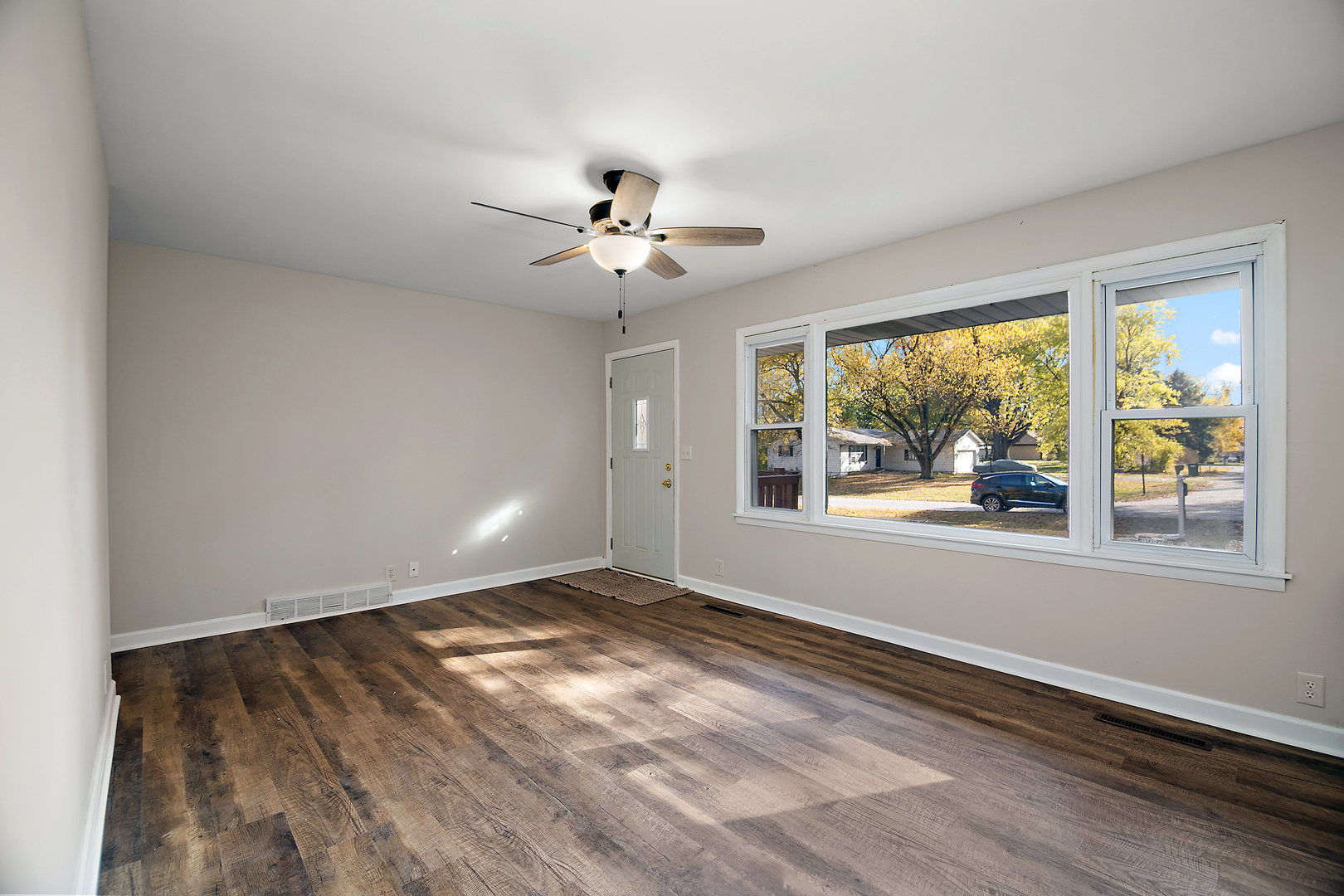 1393 Oakleaf Drive