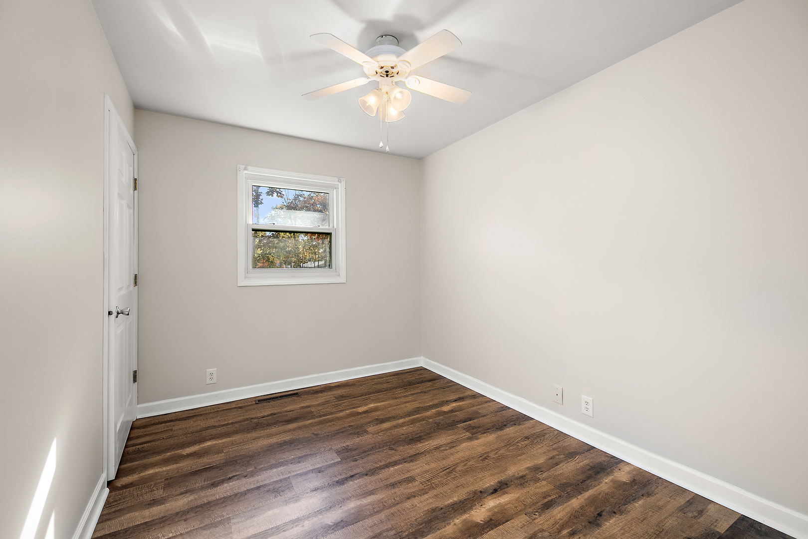 1393 Oakleaf Drive