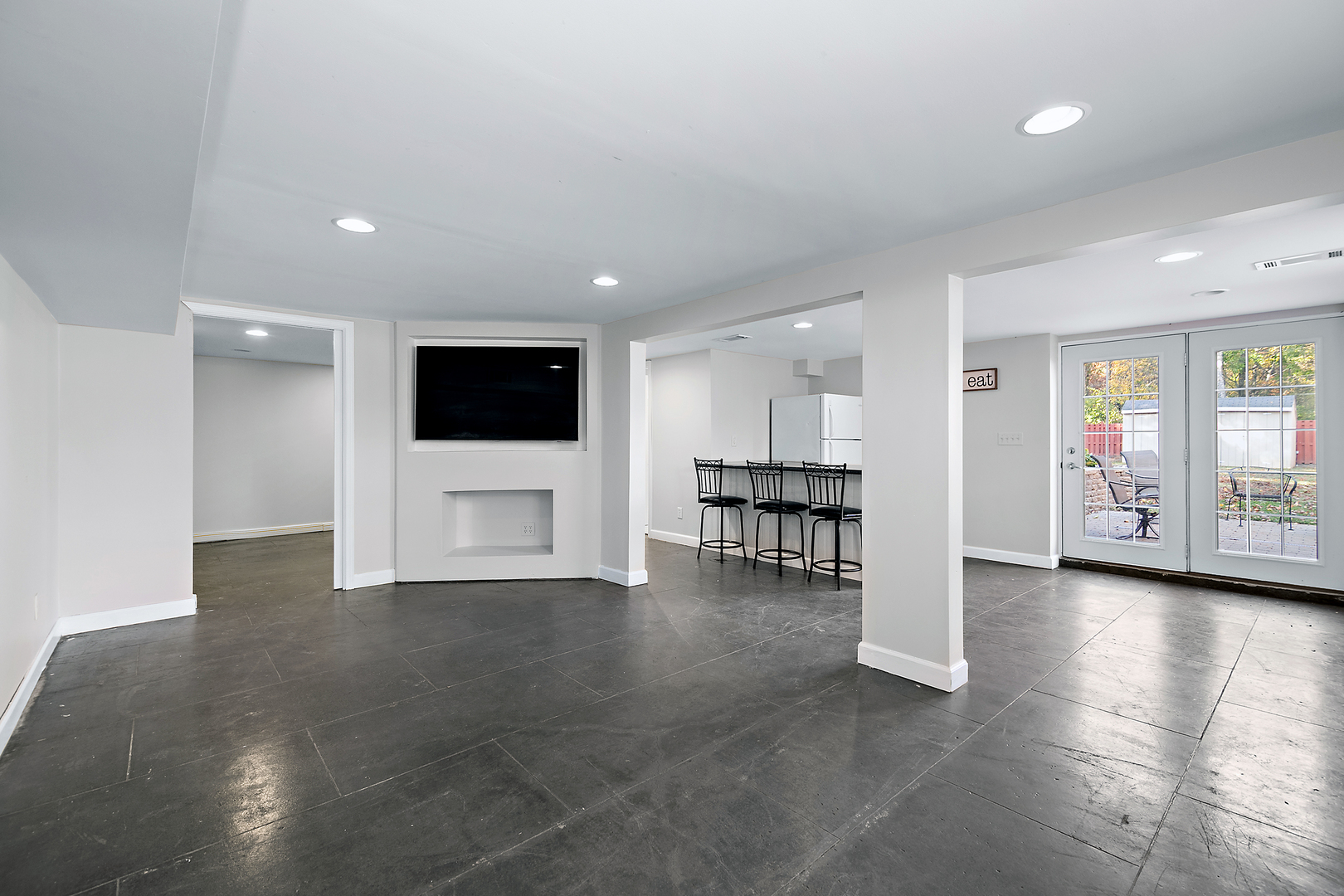 1393 Oakleaf Drive