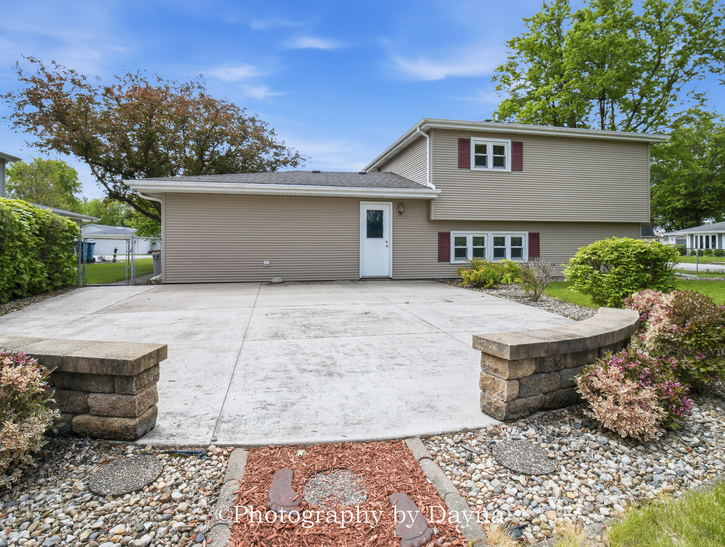 60 Hilltop Drive
