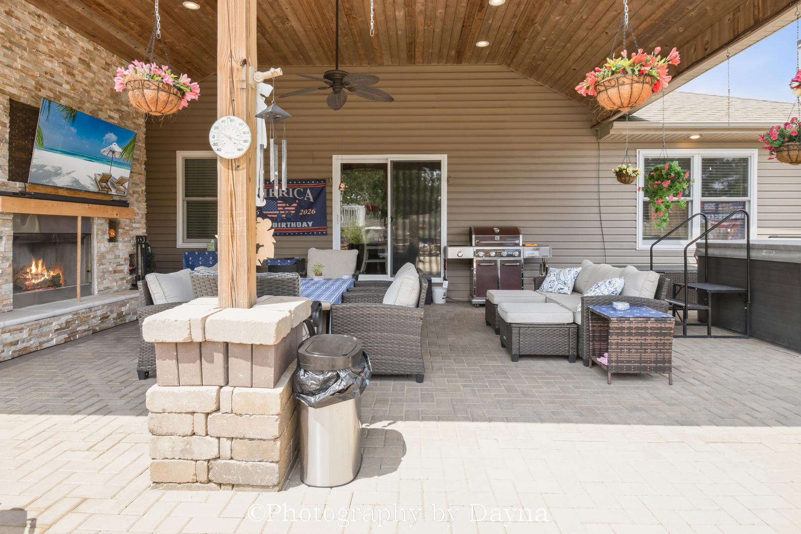 1324 Eagle Bluff Drive