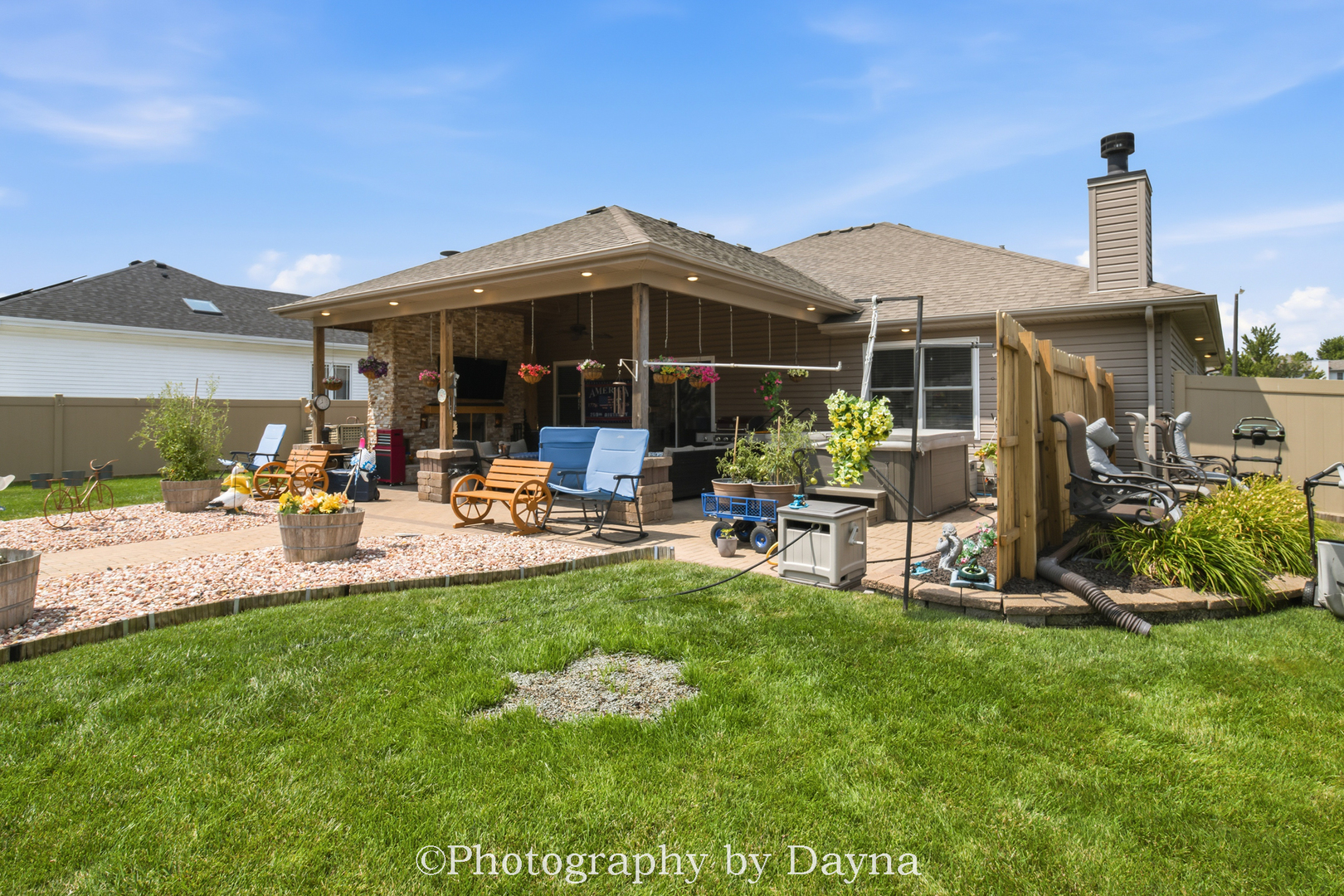 1324 Eagle Bluff Drive