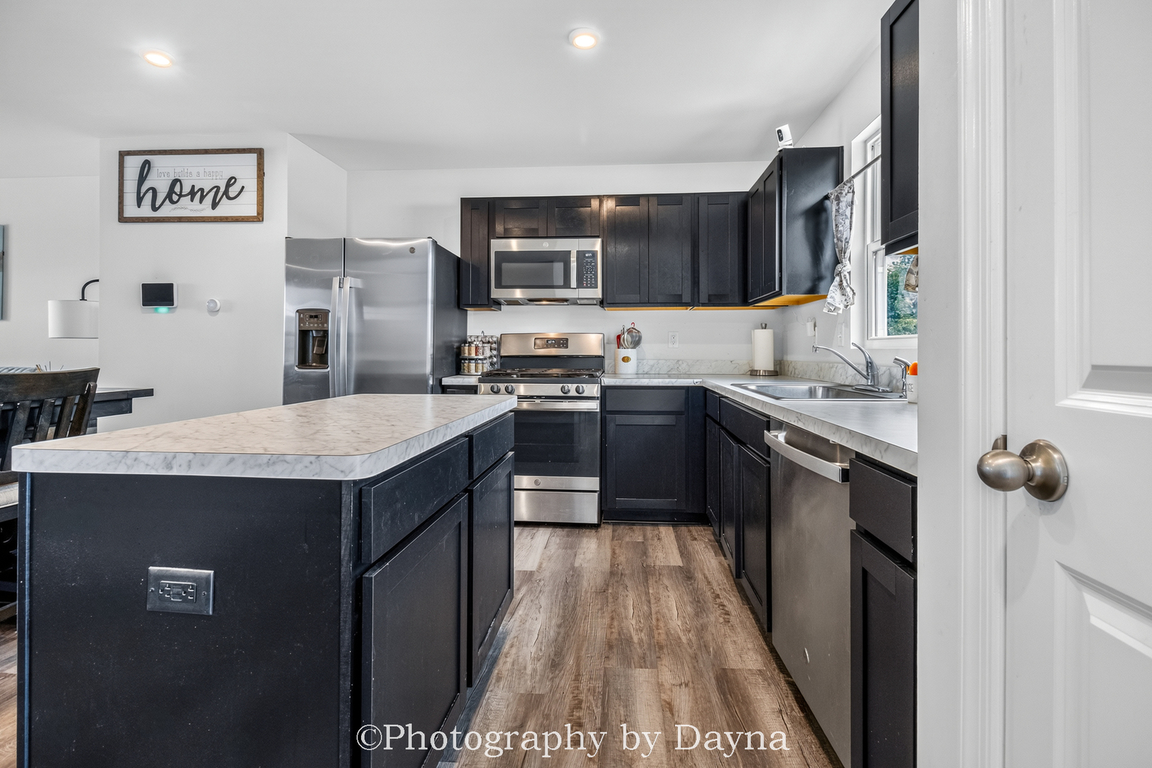 2306 Swallowtail Street