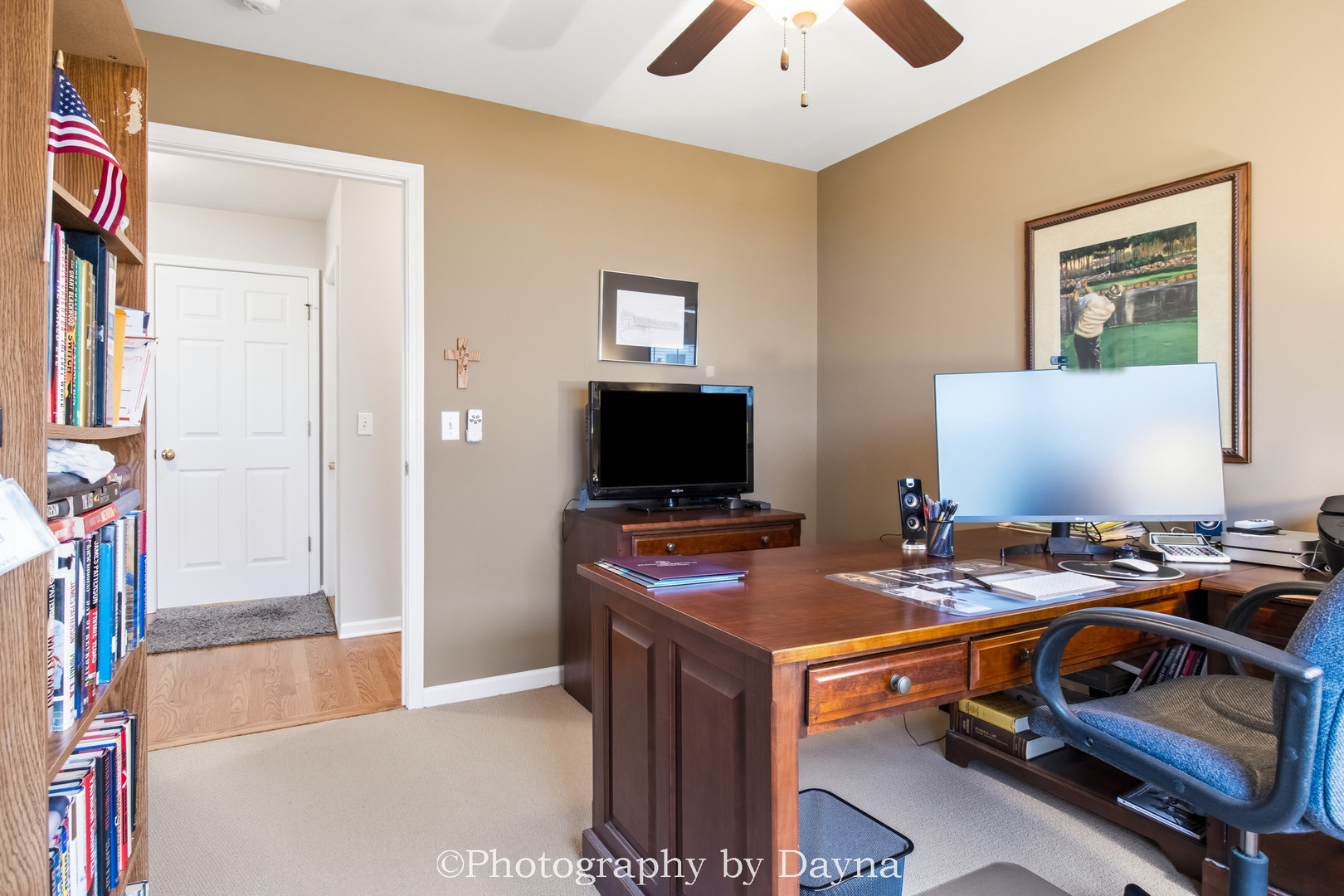 289 White Hawk Way