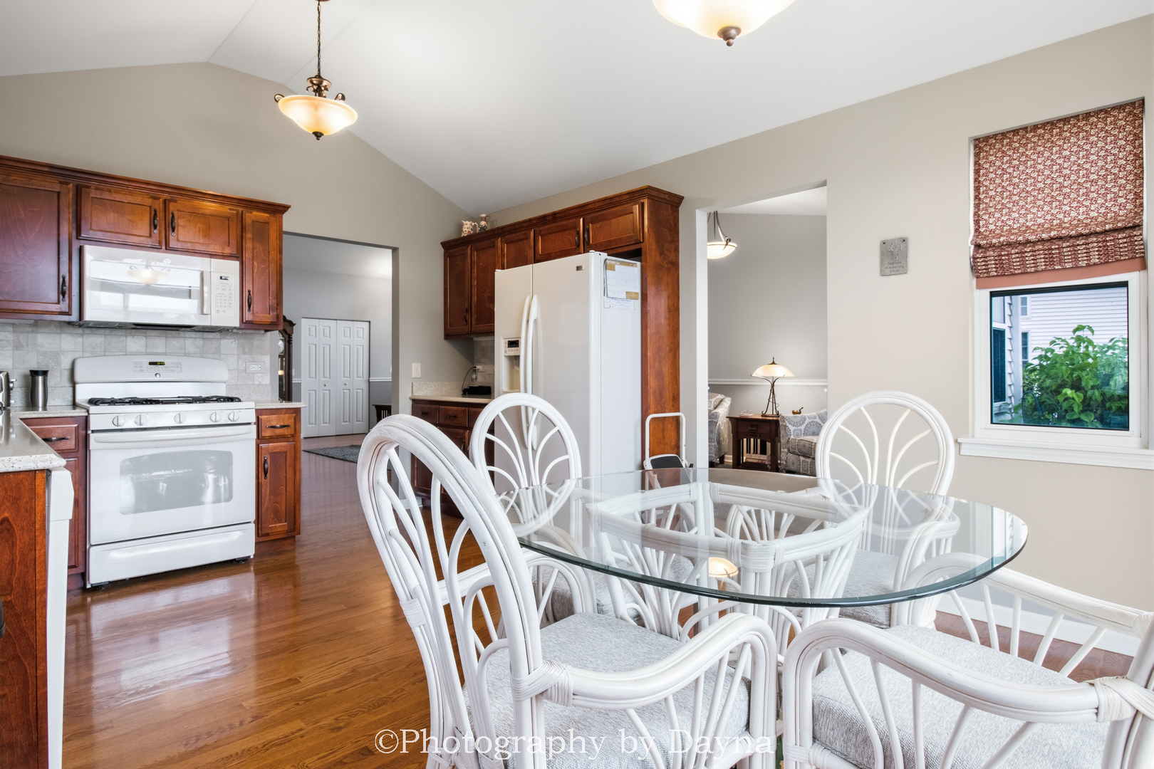 289 White Hawk Way