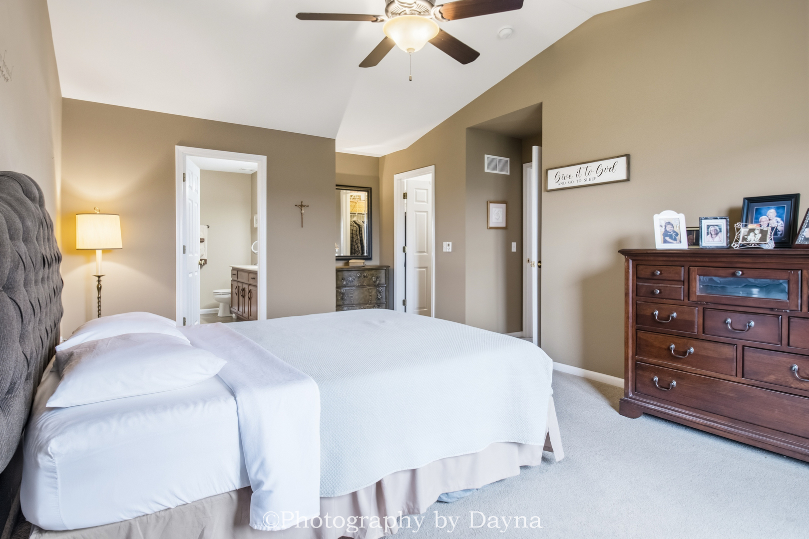 289 White Hawk Way