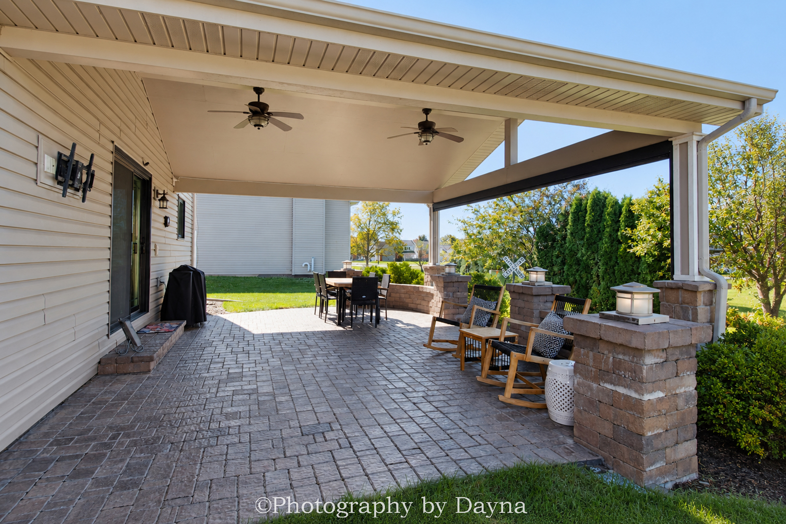 415 E Bethel Drive