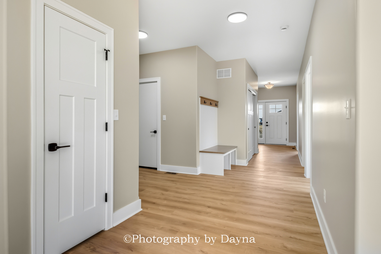 406 White Hawk Way