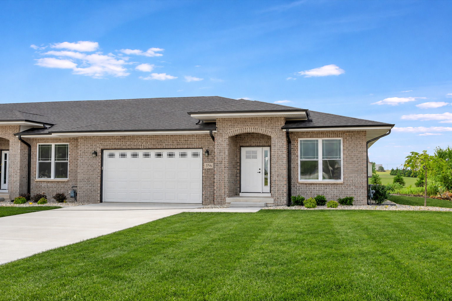 406 White Hawk Way Manteno Il Us 60950 Mrd12782872