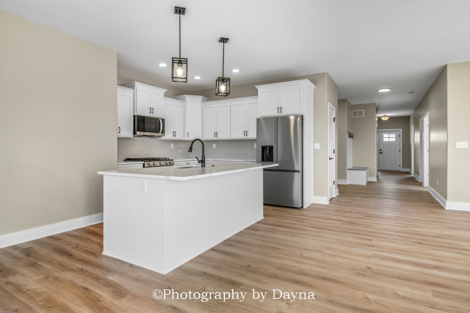 406 White Hawk Way