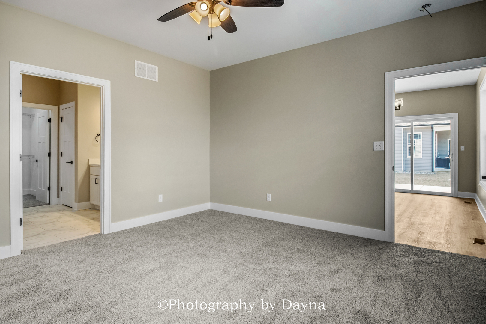 406 White Hawk Way