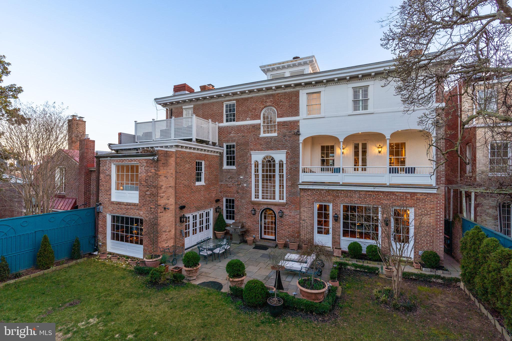 3017, 3009, 3003 N STREET NW