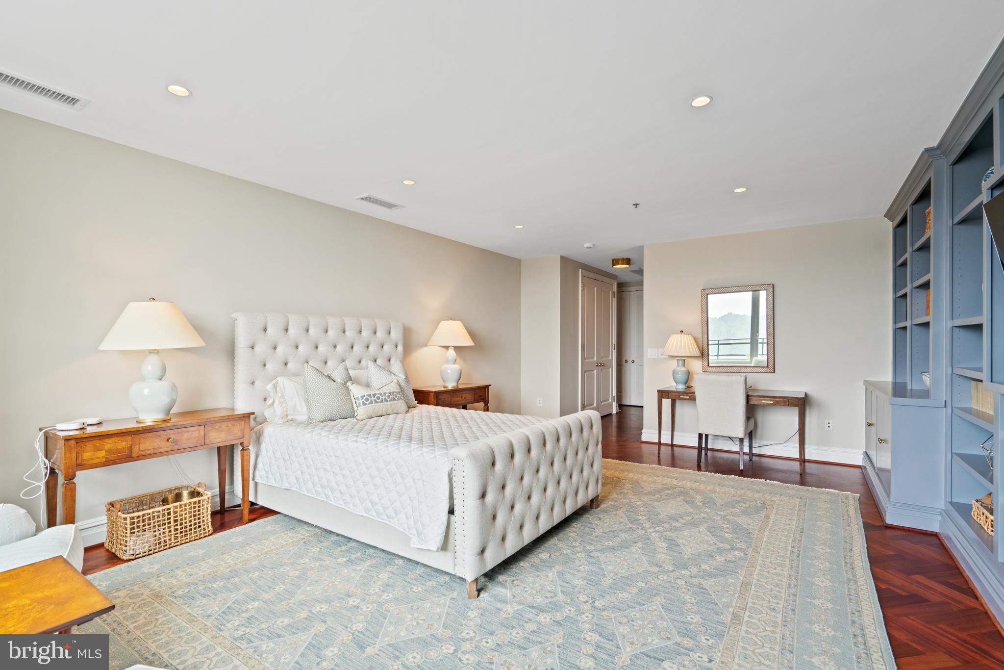 3150 SOUTH STREET NW Unit: 1C