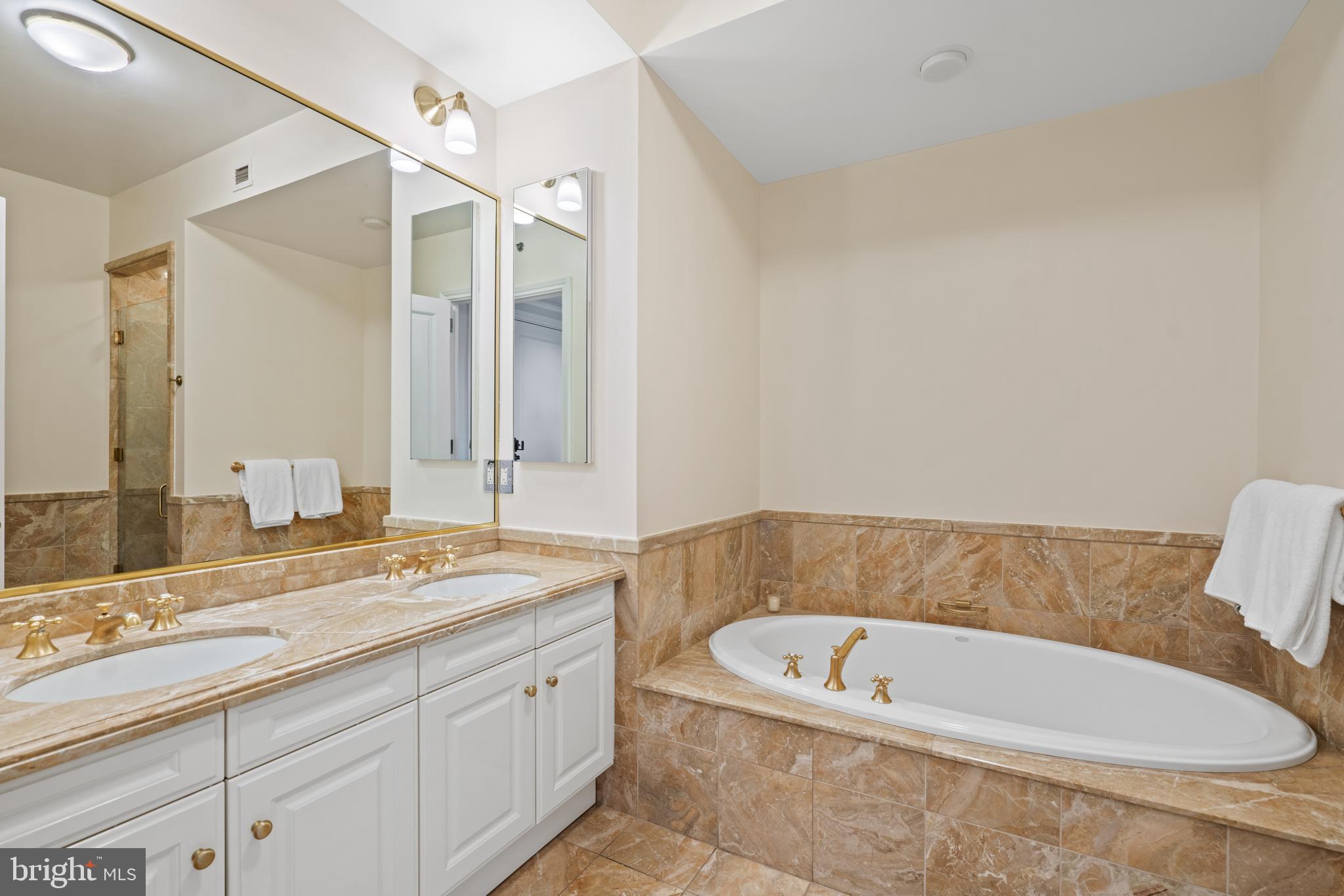 3150 SOUTH STREET NW Unit: 1C