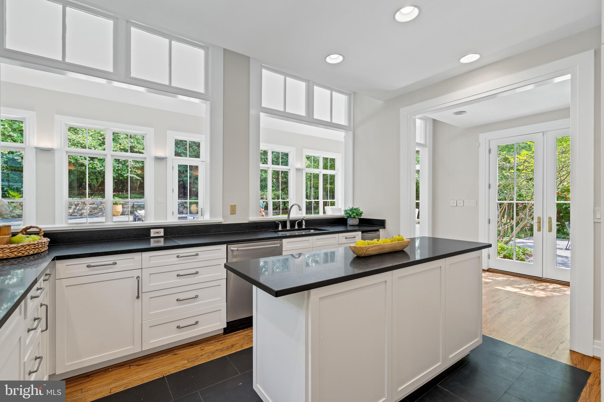 4641 GARFIELD STREET NW