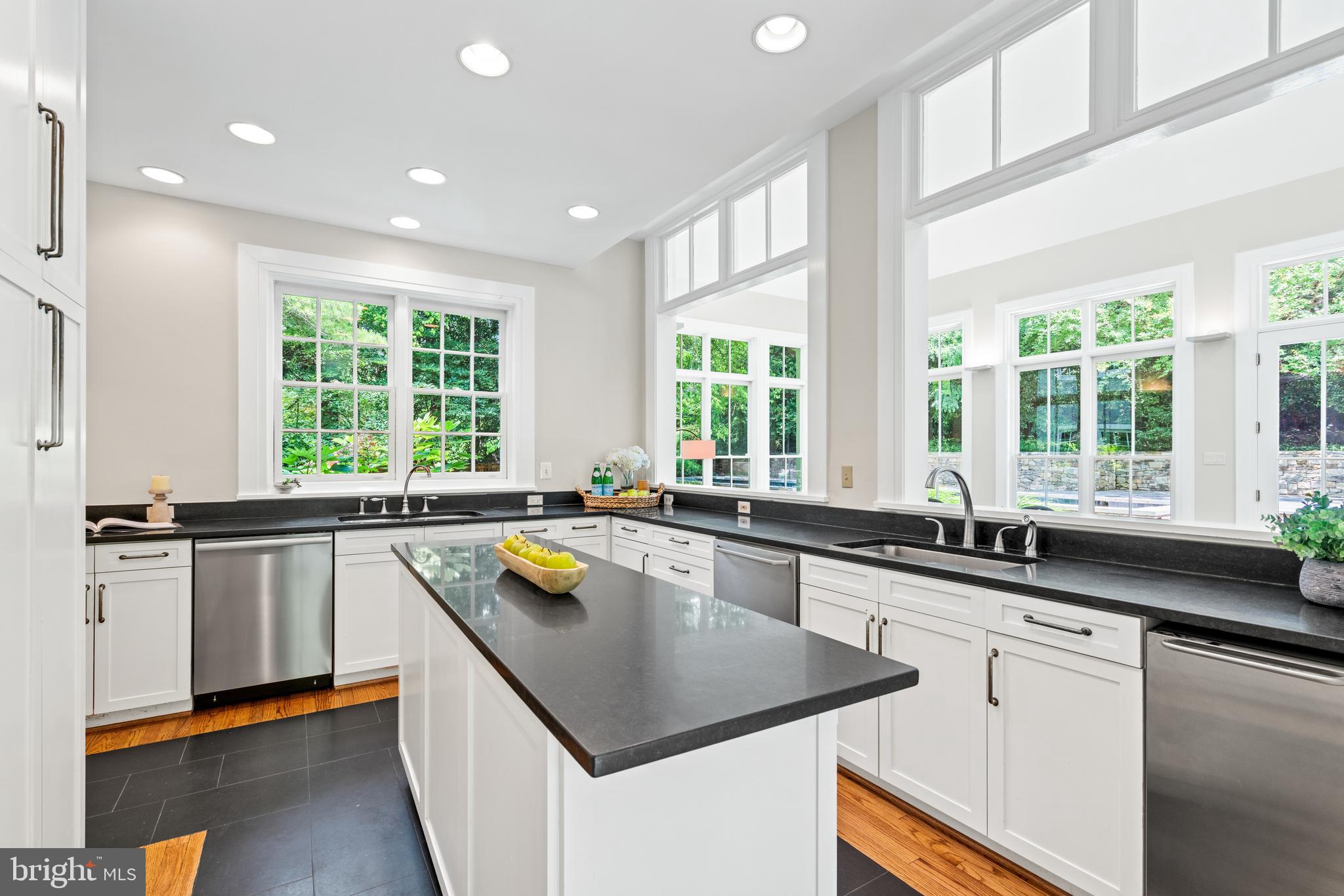 4641 GARFIELD STREET NW