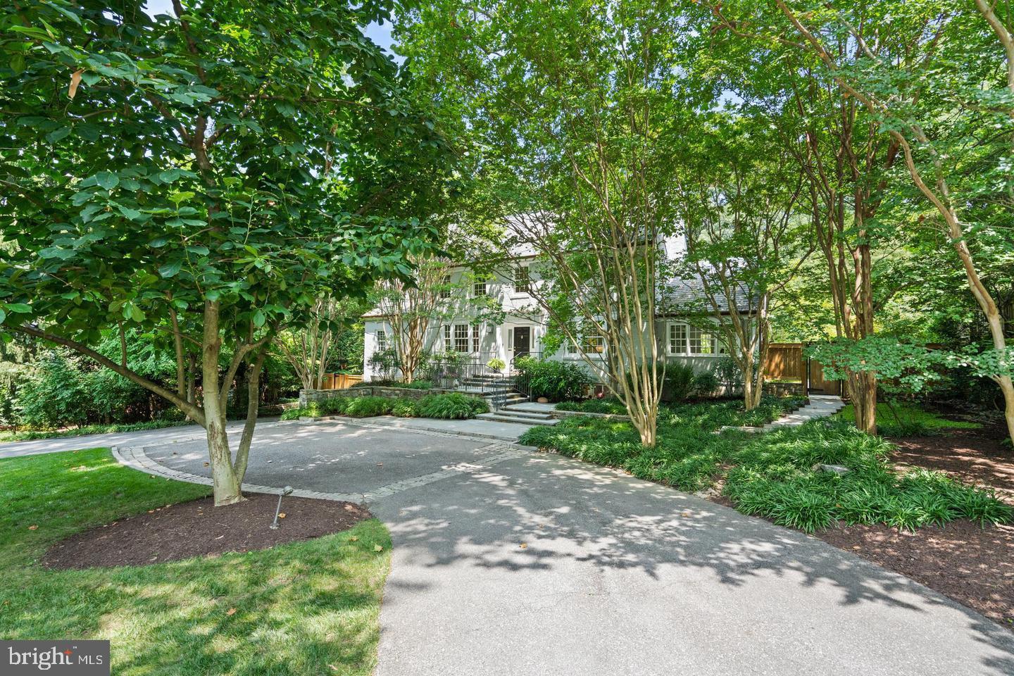 4641 GARFIELD STREET NW