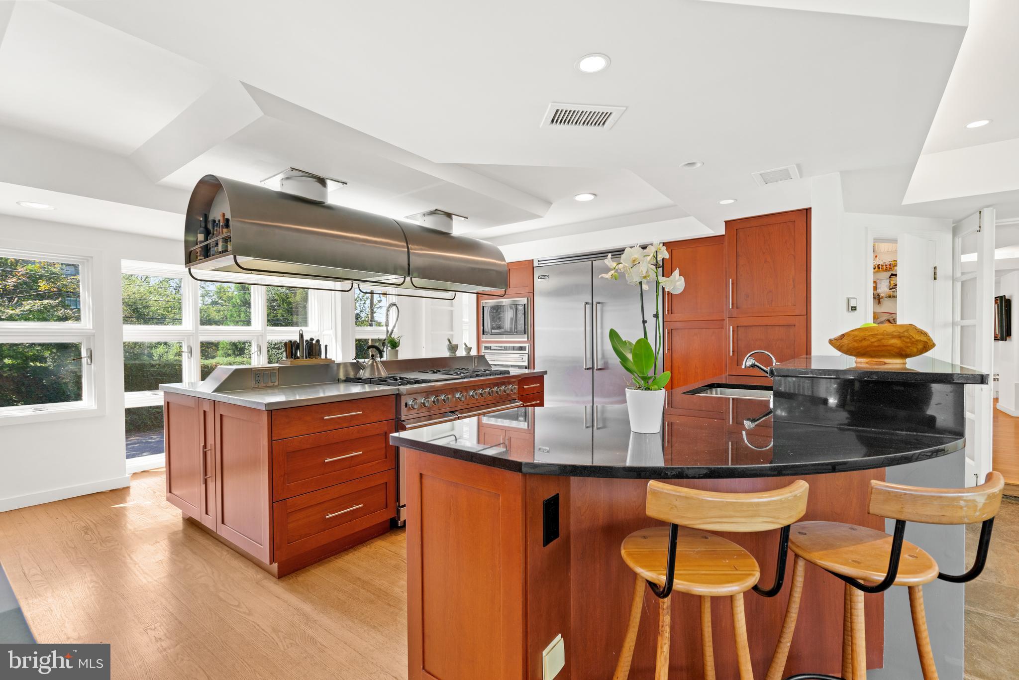 4830 Loughboro ROAD NW