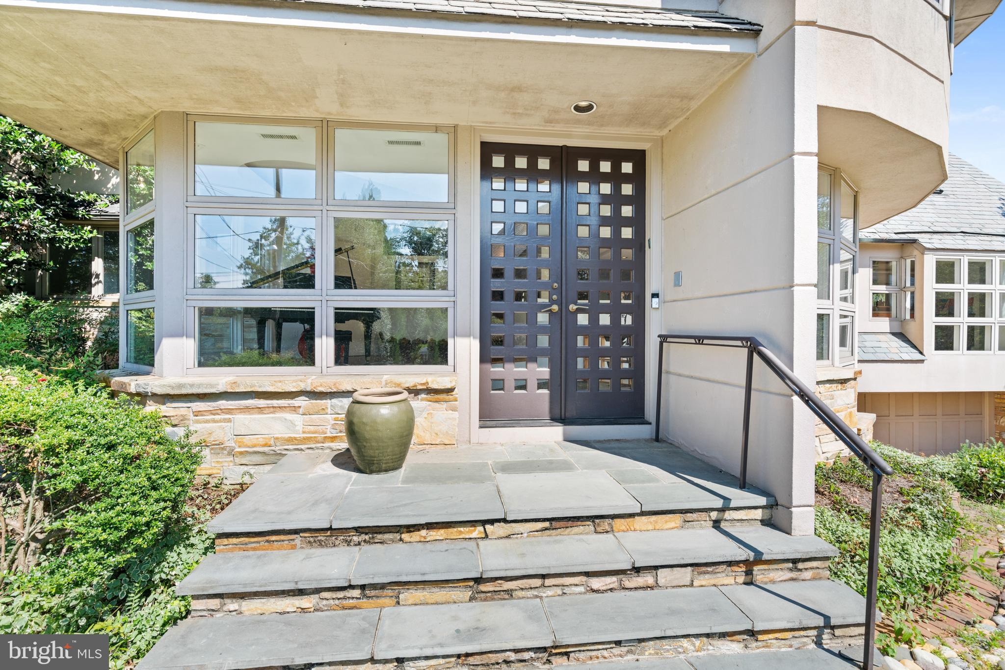 4830 Loughboro ROAD NW