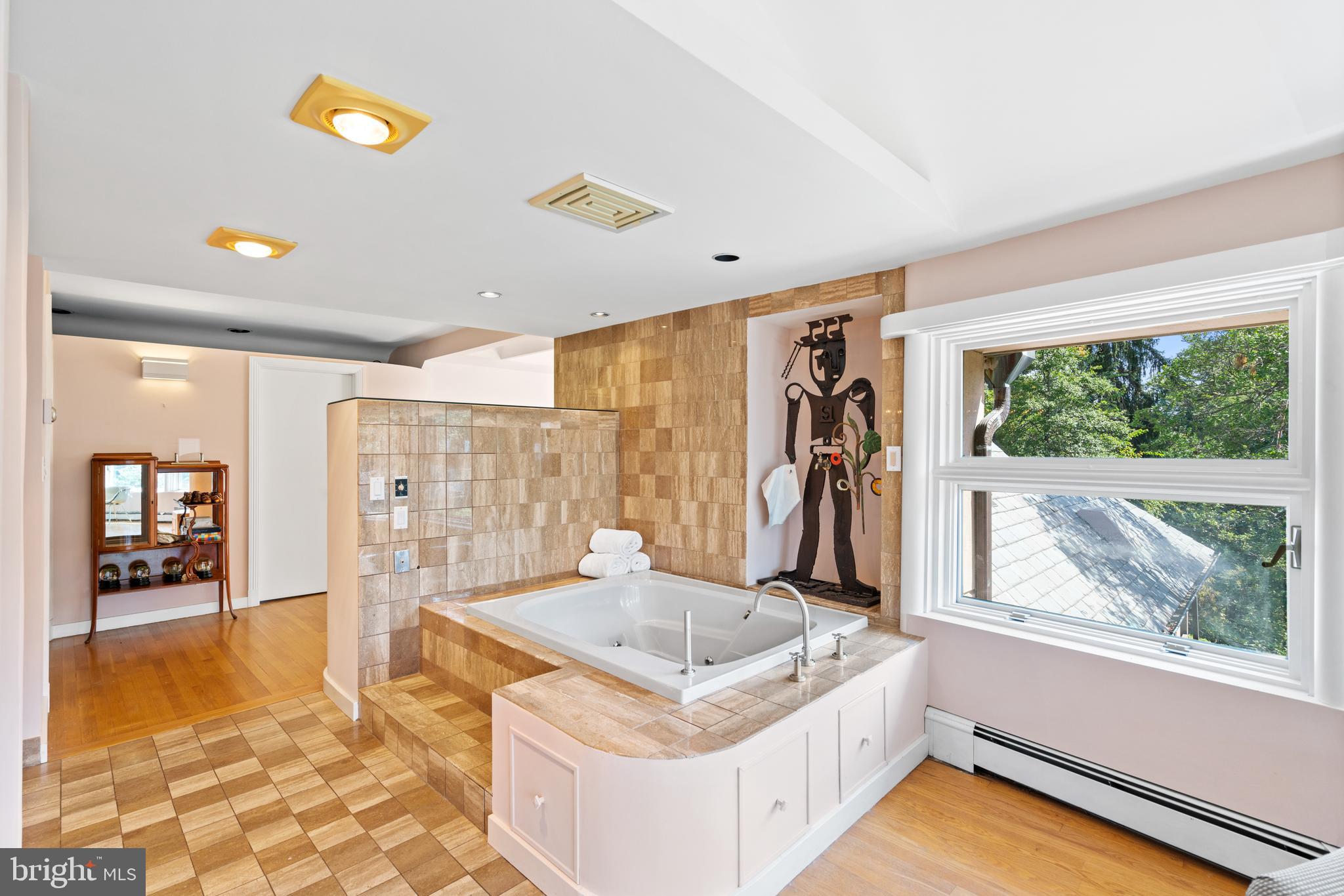 4830 Loughboro ROAD NW