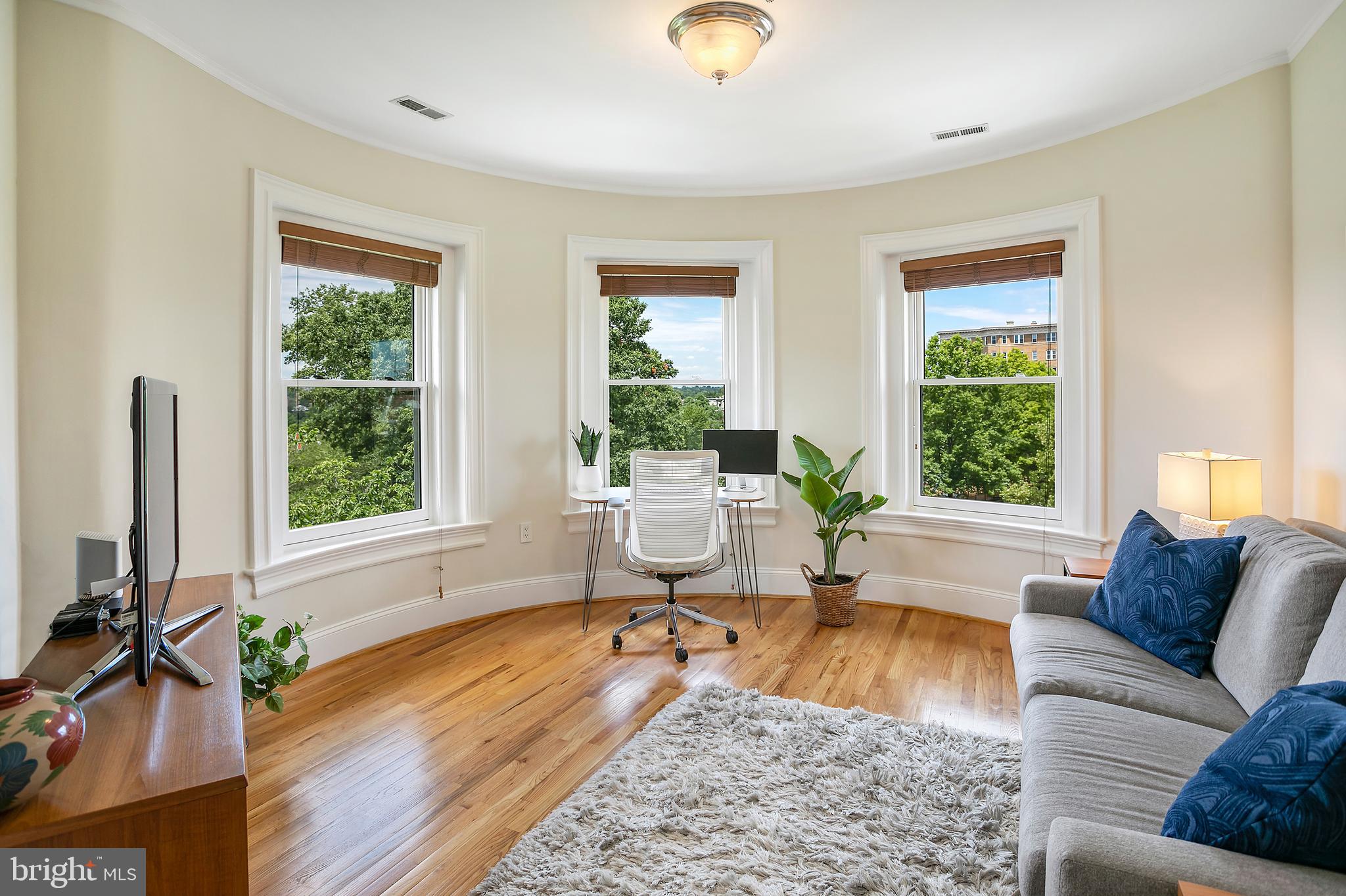 1882 COLUMBIA ROAD NW Unit: 404