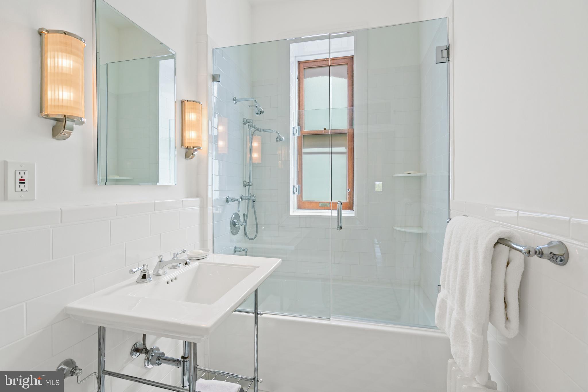 2220 20TH STREET NW Unit: 51