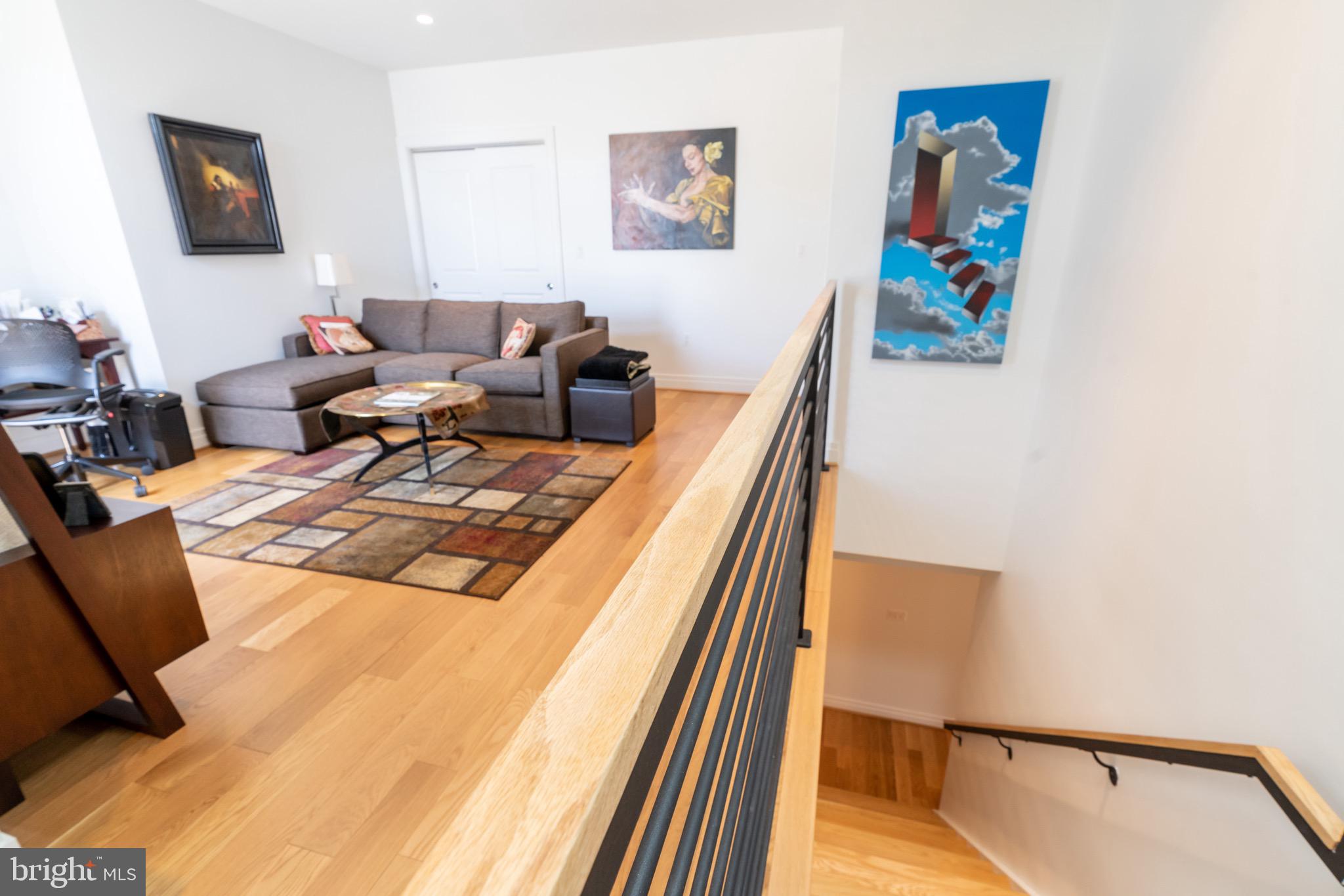 3052 R STREET NW Unit: 306