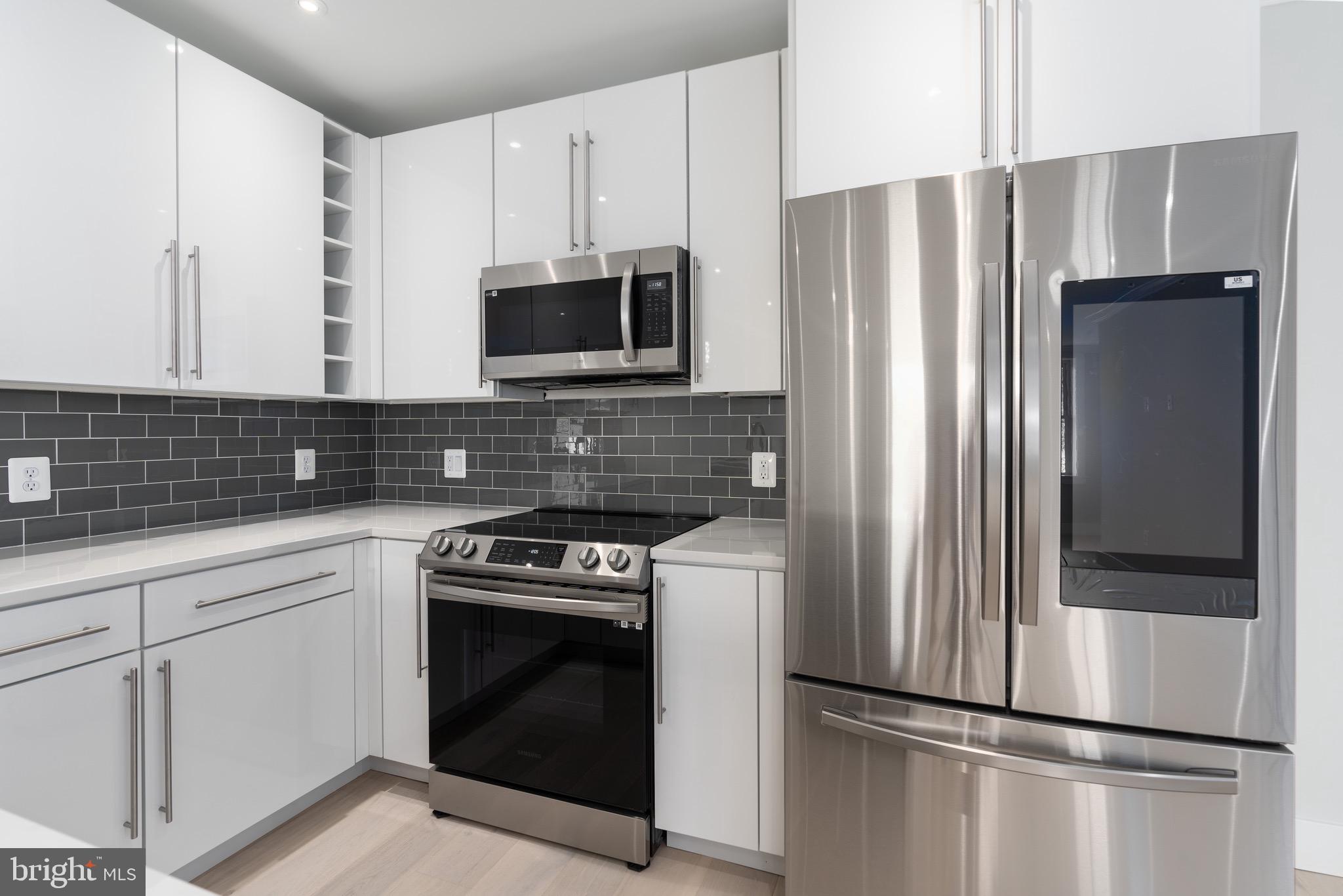 1128 Buchanan STREET NW Unit: 3