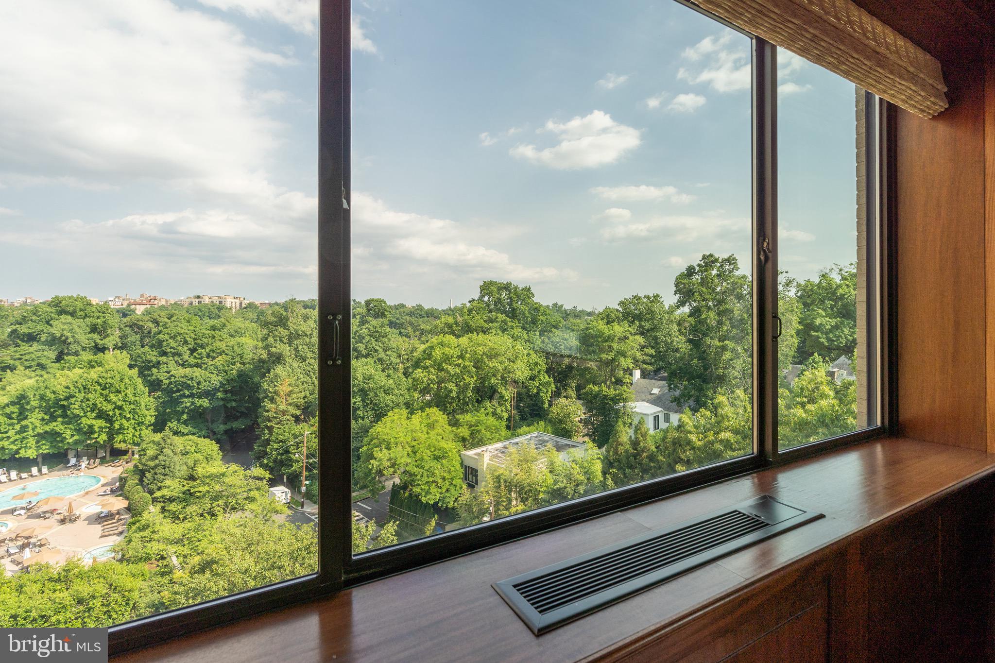 2700 Calvert STREET NW Unit: 716