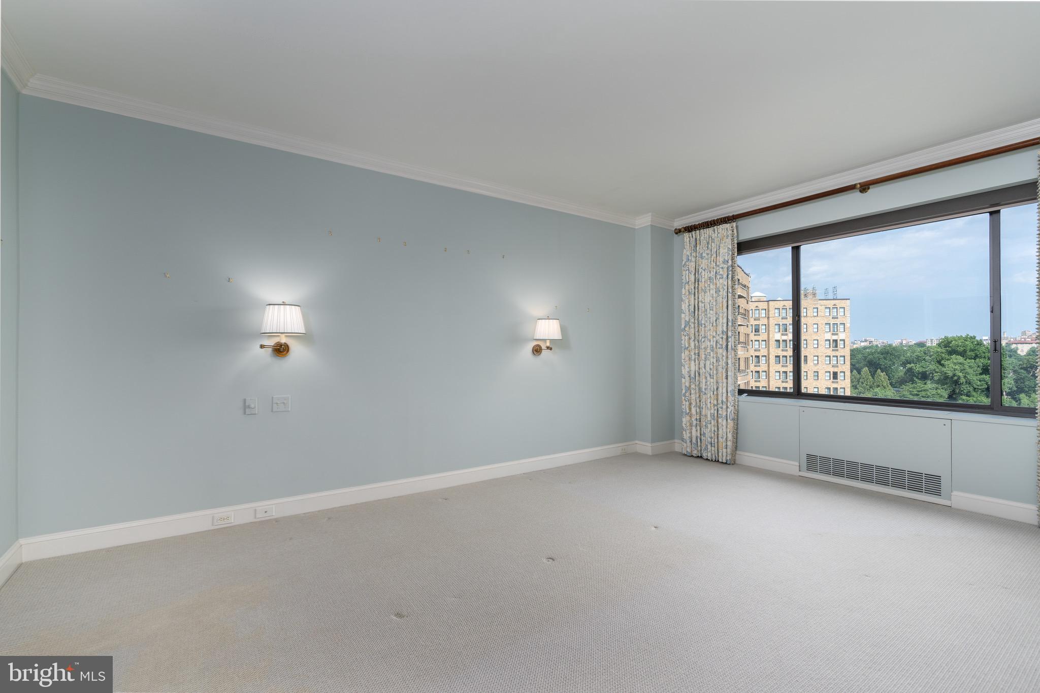 2700 Calvert STREET NW Unit: 716