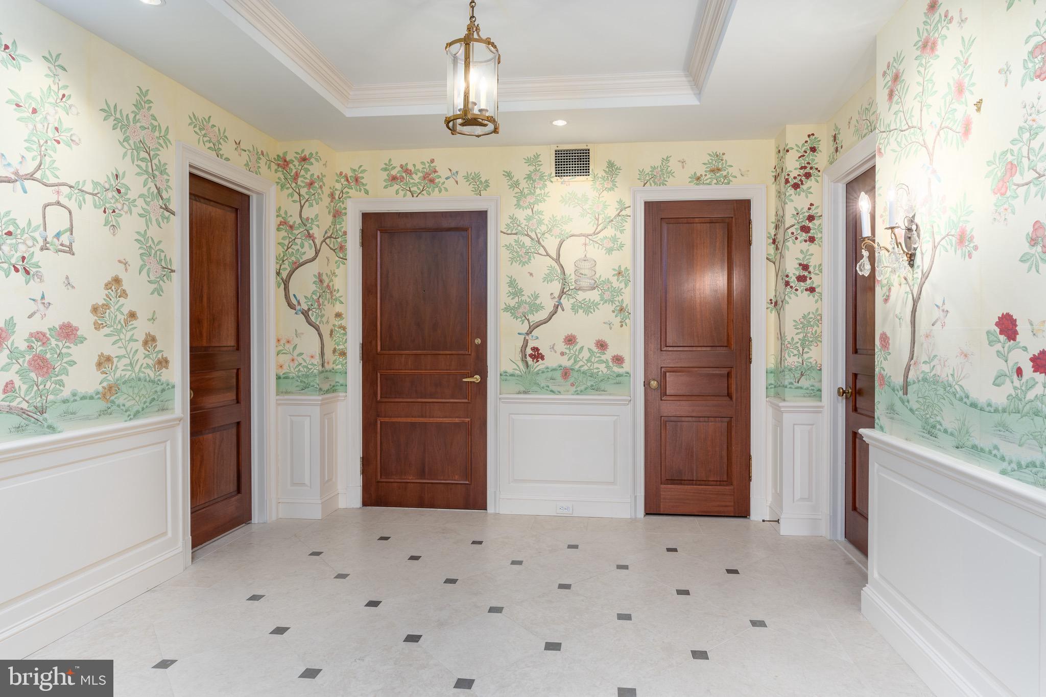 2700 Calvert STREET NW Unit: 716