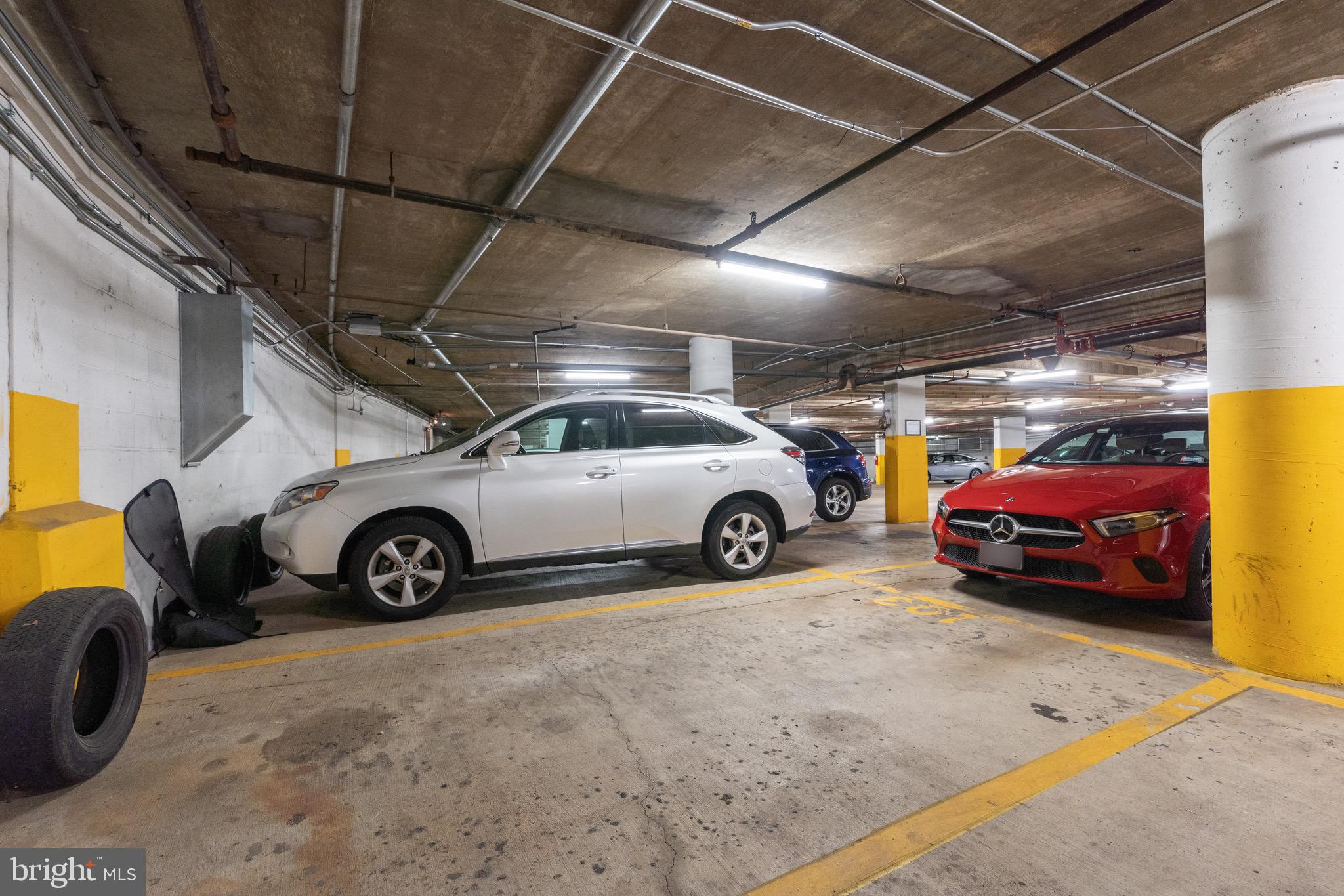 2700 Calvert STREET NW Unit: 716