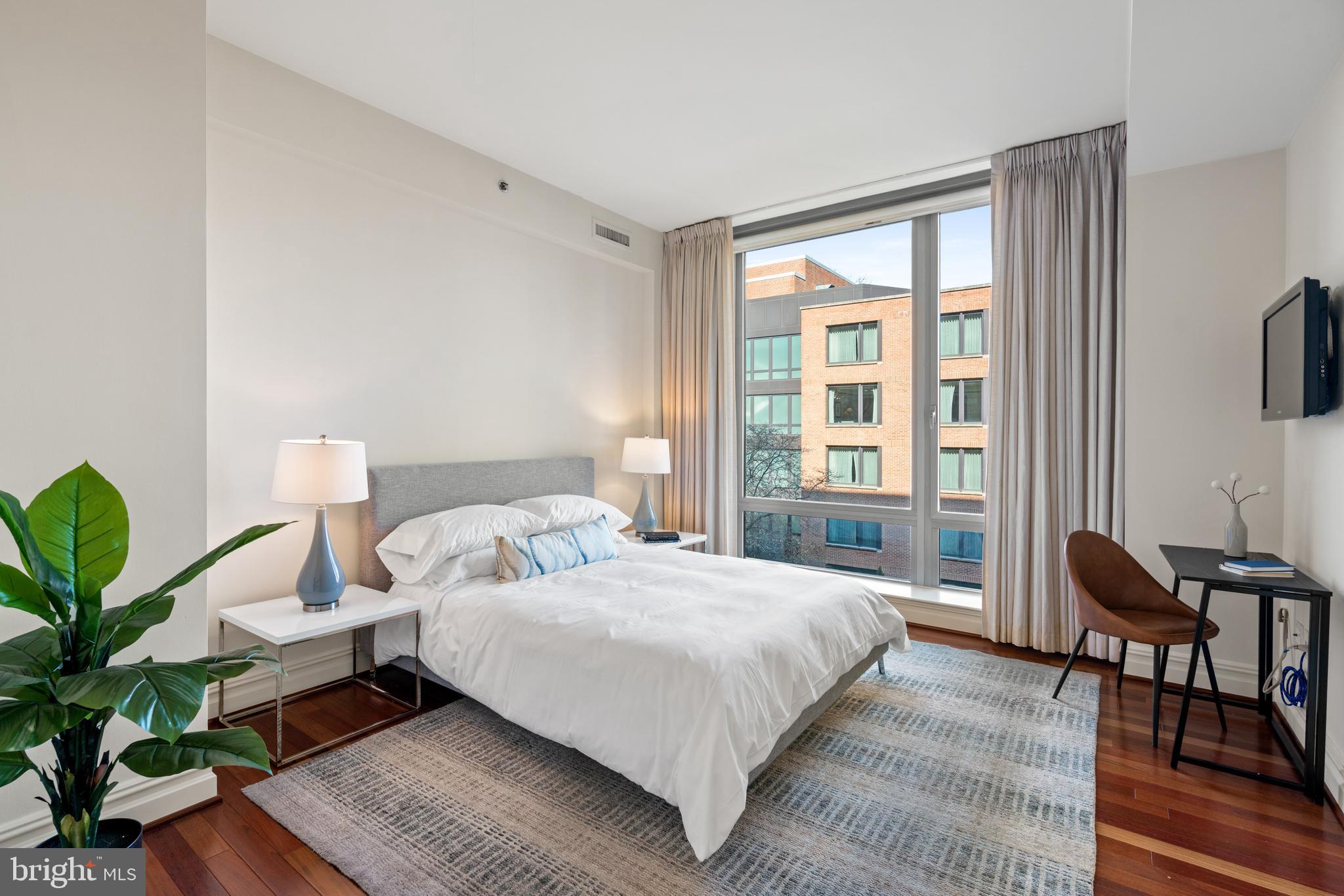 3150 South Street NW Unit: 3C