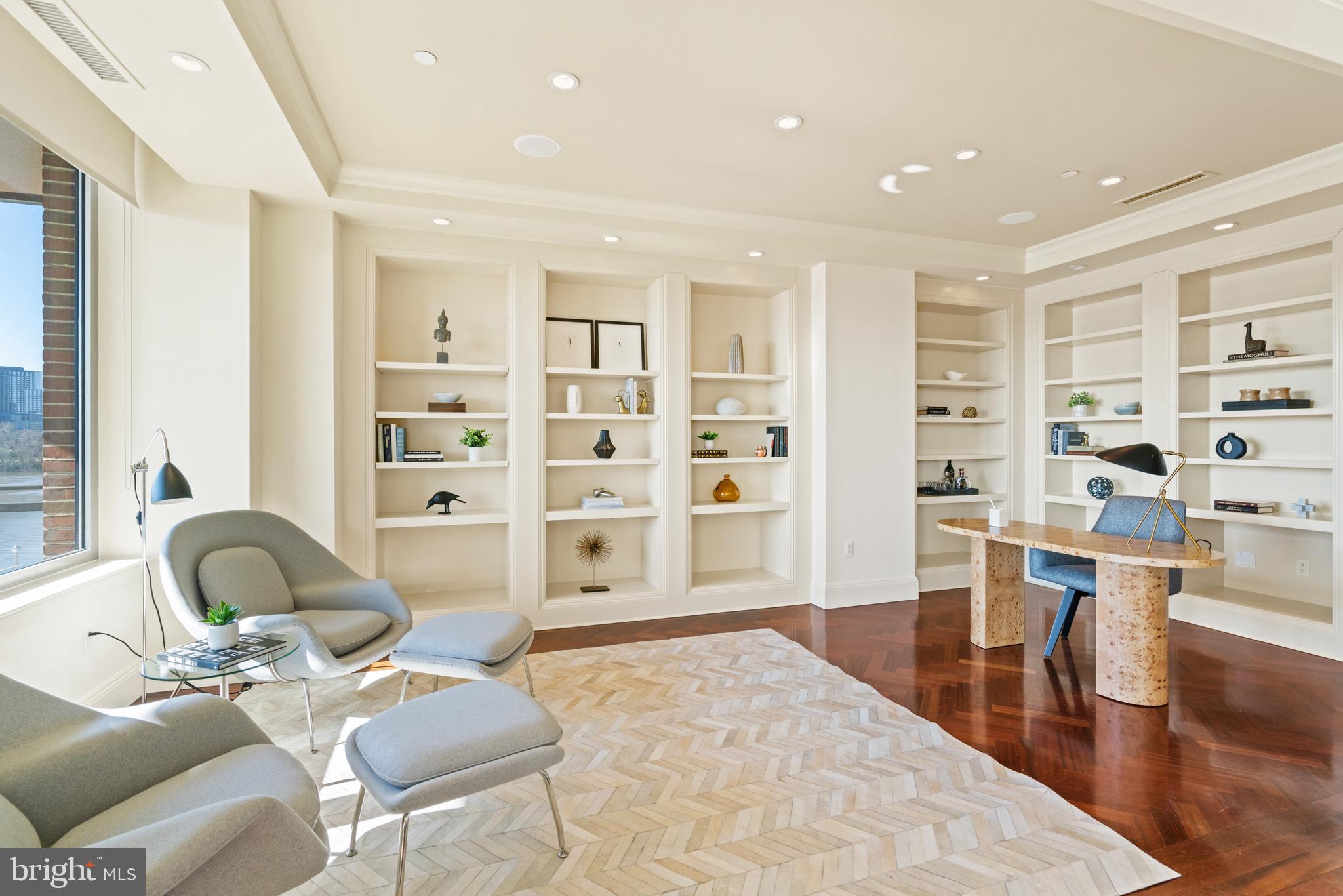 3150 South Street NW Unit: 3C