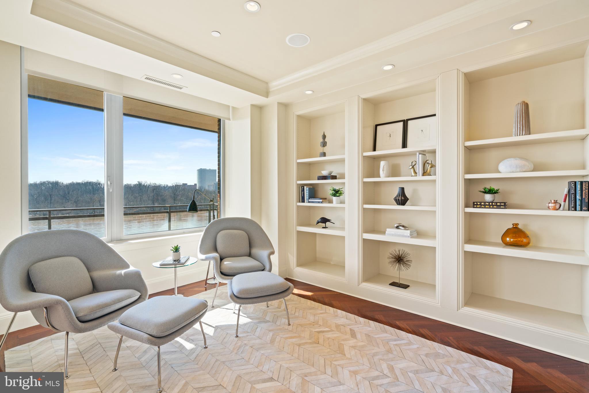 3150 South Street NW Unit: 3C