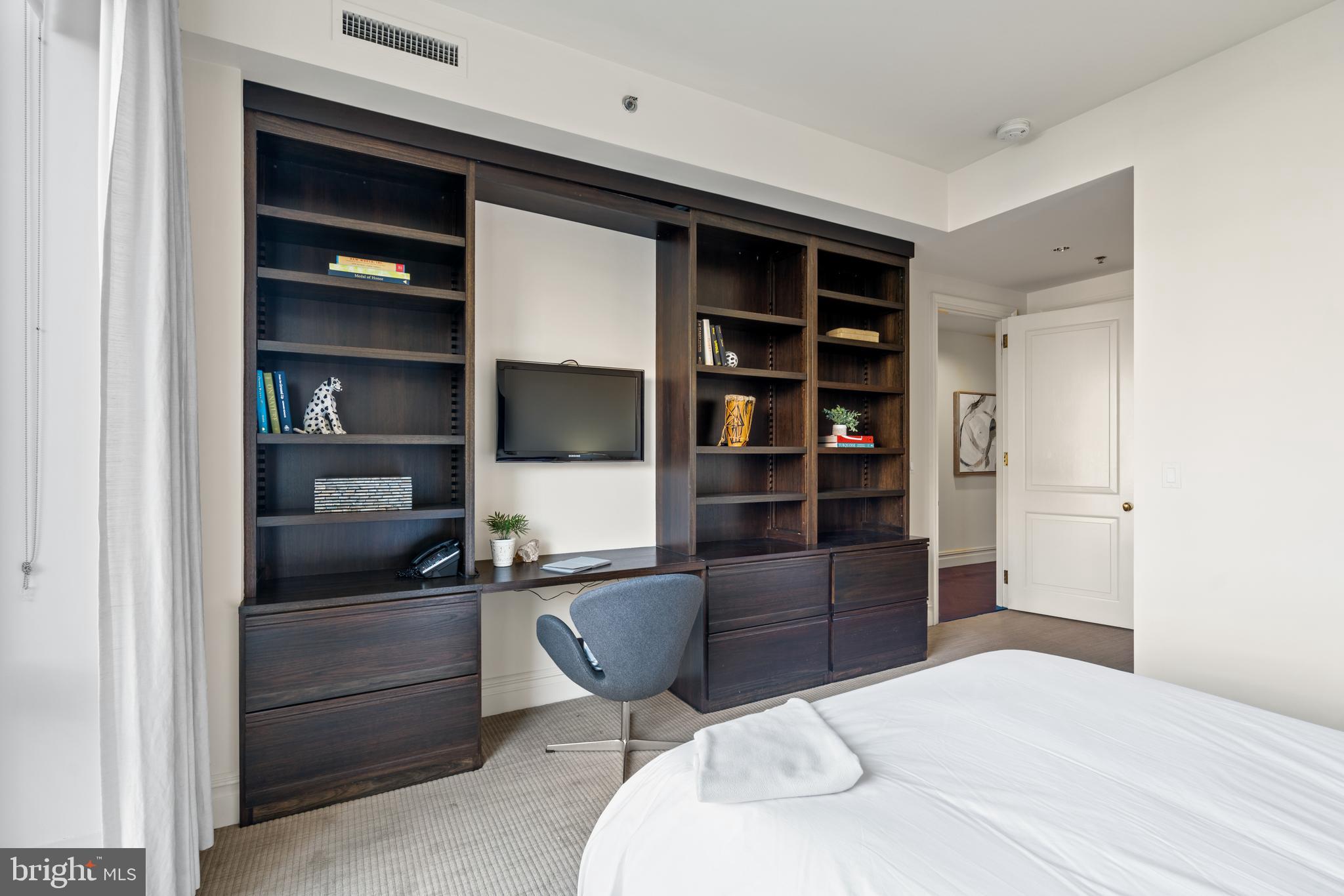 3150 South Street NW Unit: 3C