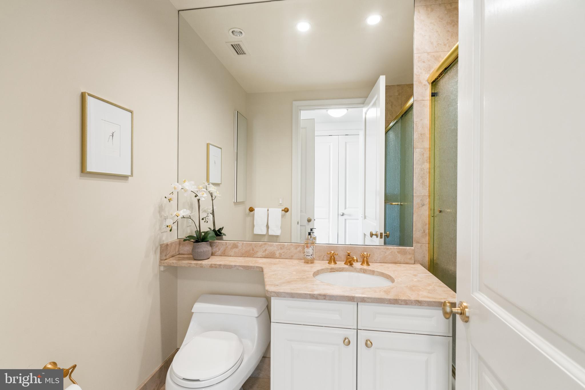 3150 South Street NW Unit: 3C