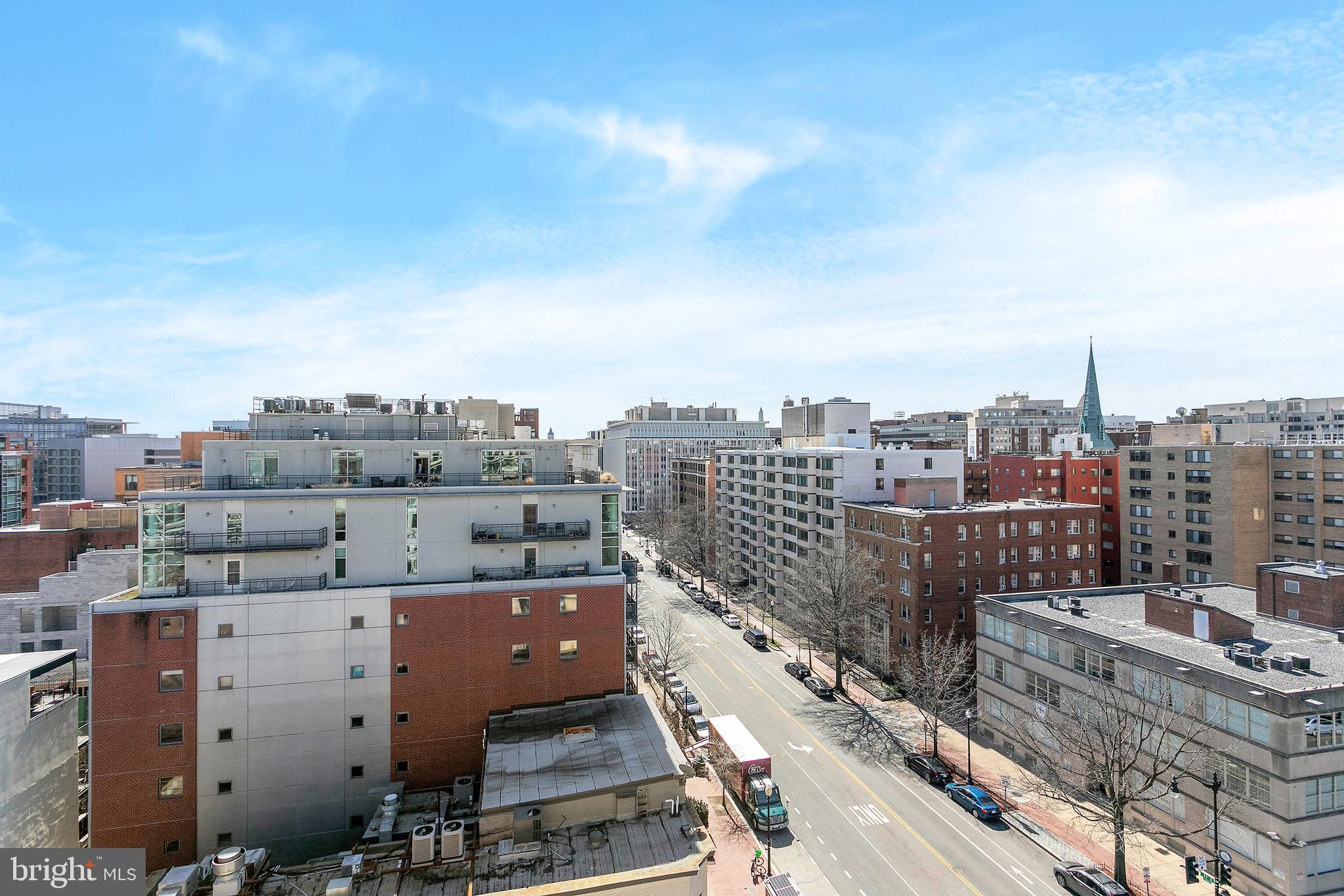 1011 M St NW #902
