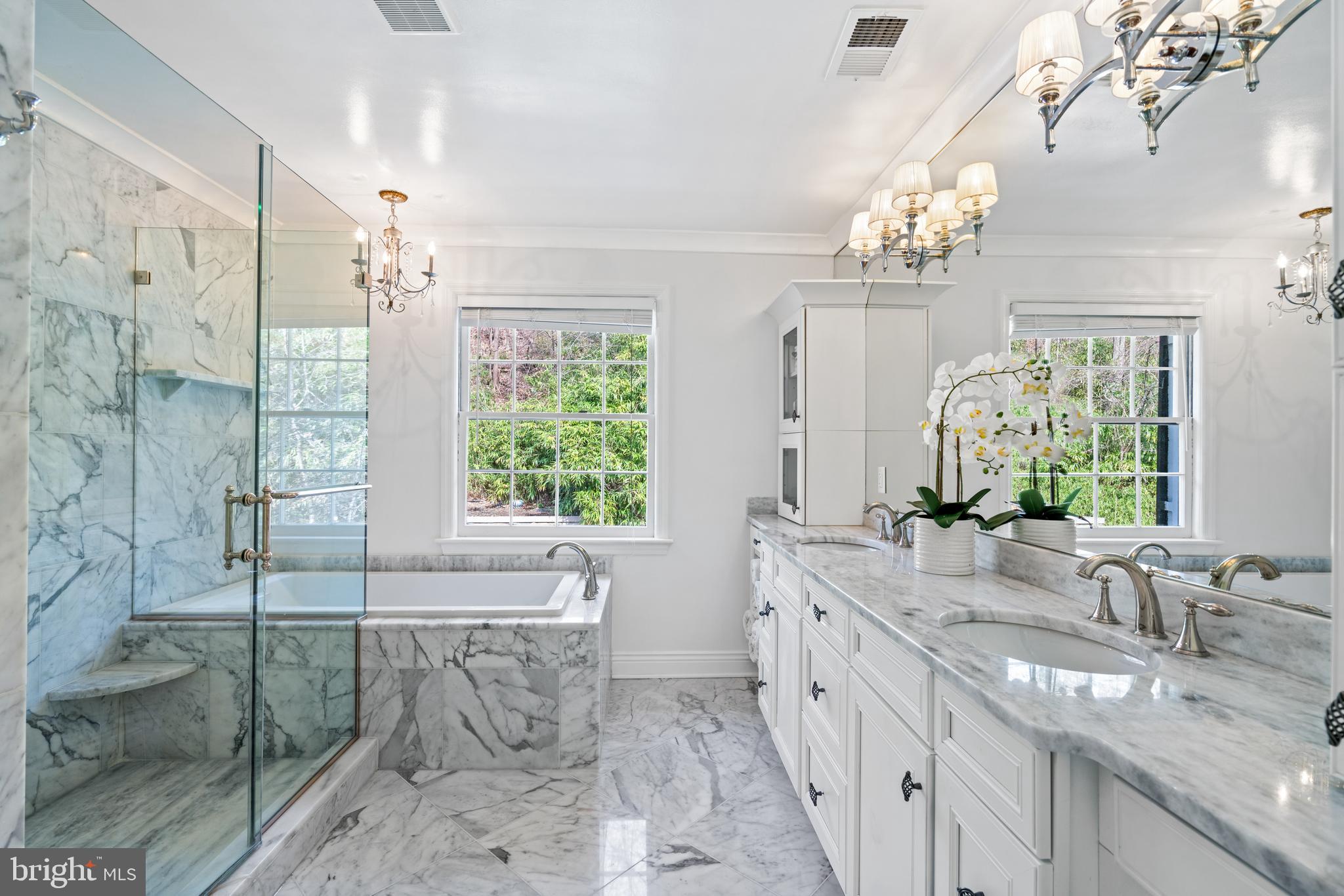 3115 Normanstone Ter NW