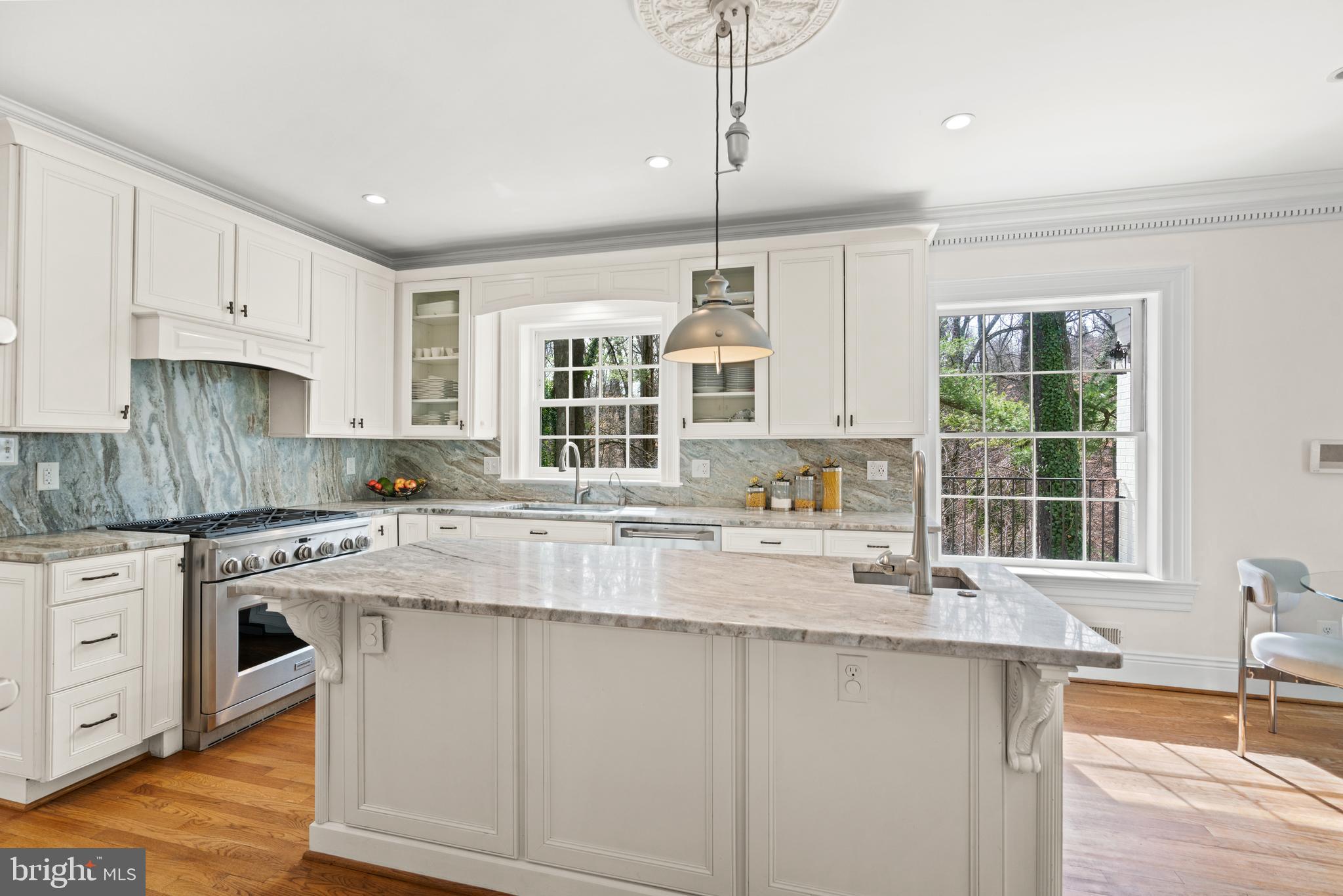 3115 Normanstone Ter NW
