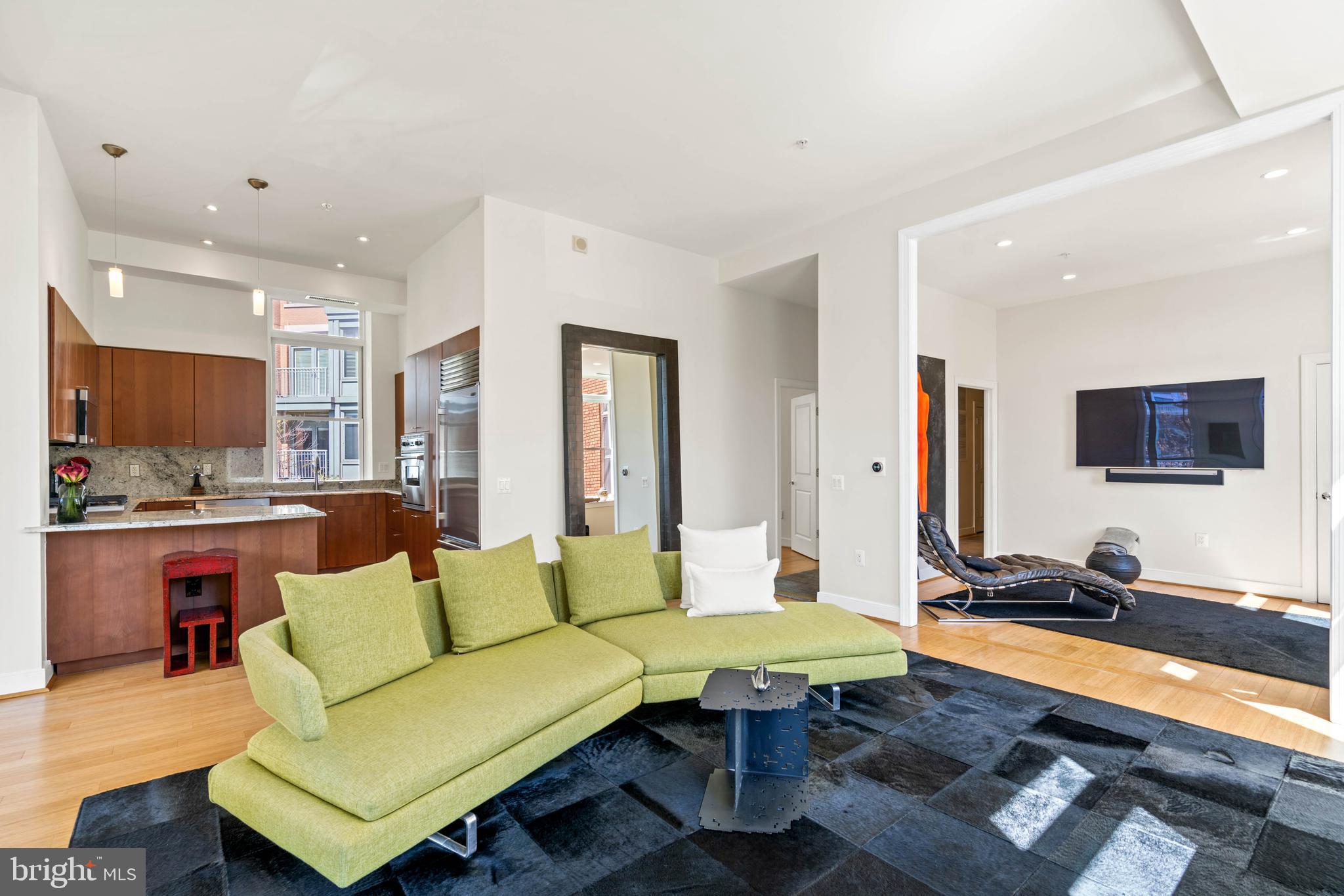 2425 L St NW #315