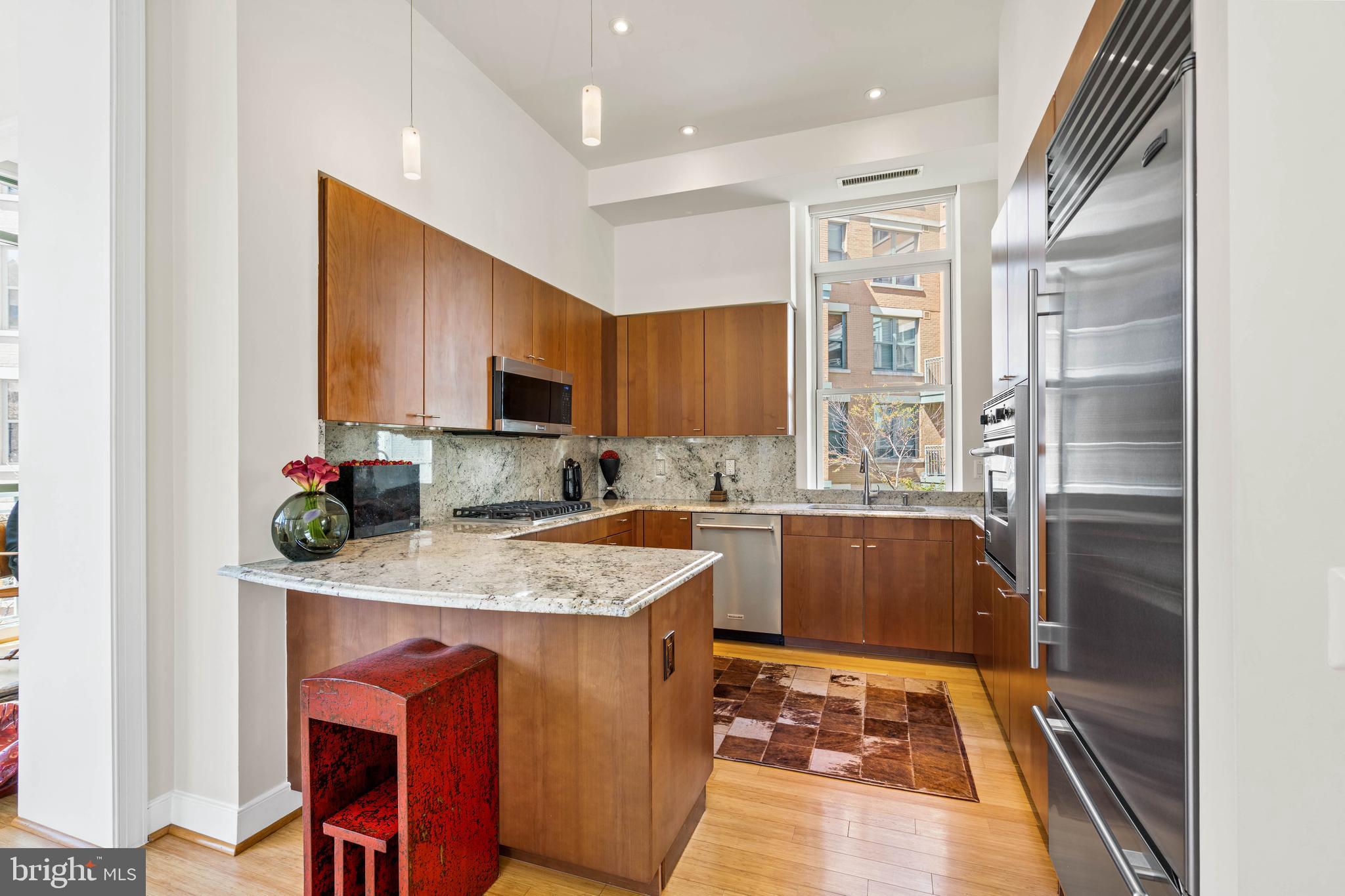 2425 L St NW #315